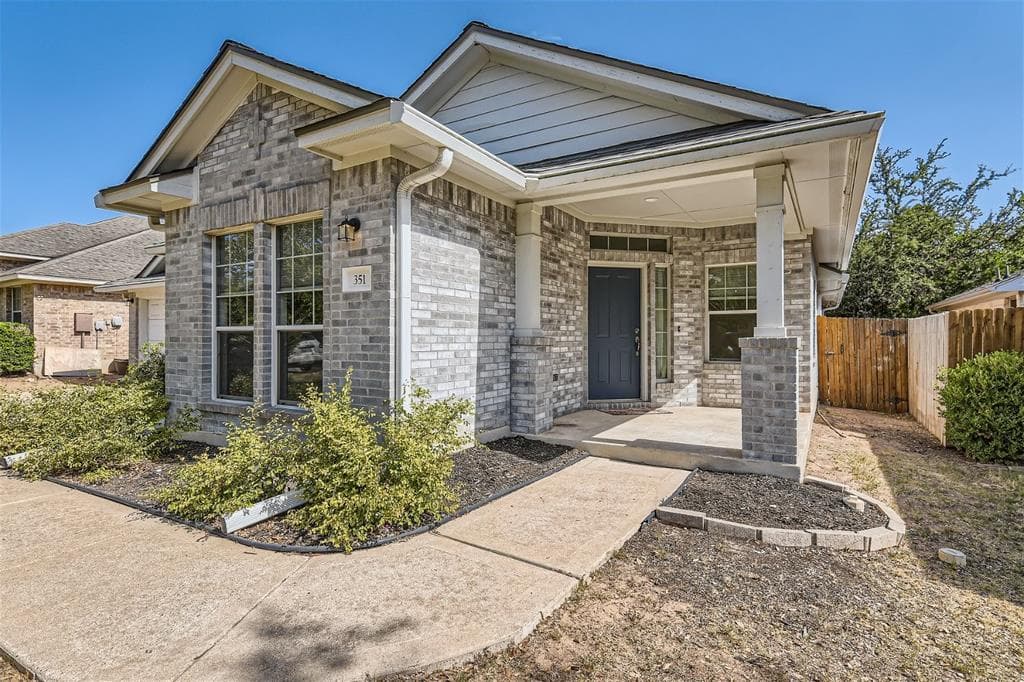 351 Canterbury Dr