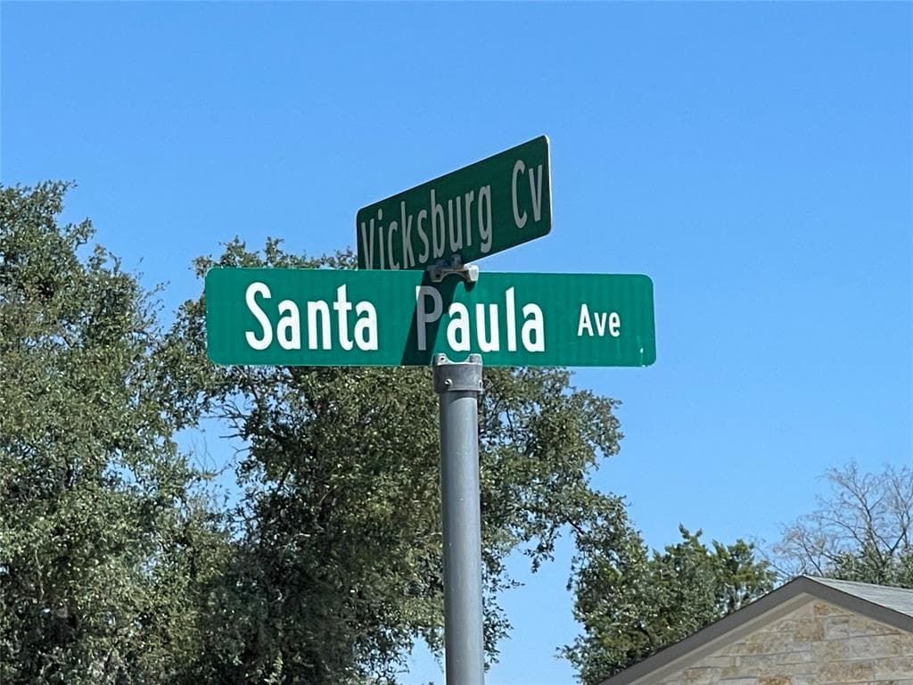 21101  Santa Paula Ave  