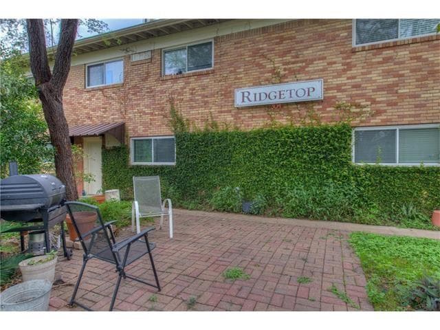 304 E 33rd St #2