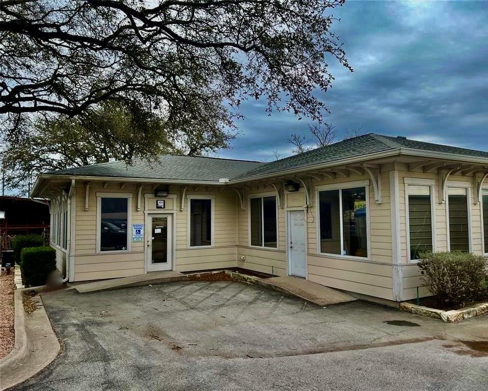 3607  N RANCH ROAD 620 None