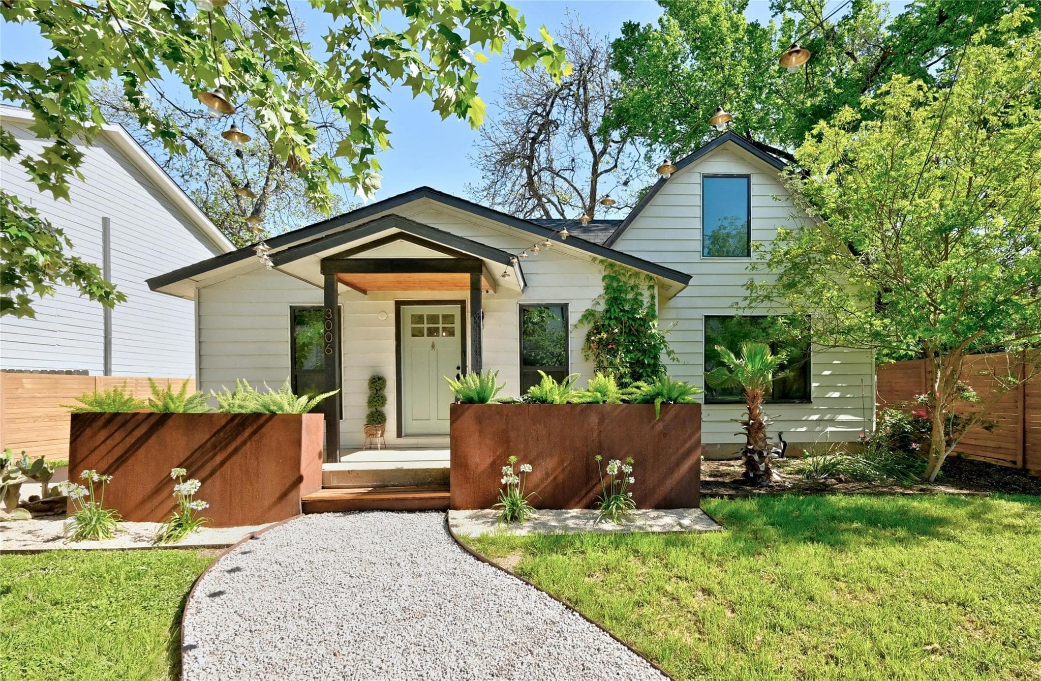 3006 Govalle Ave