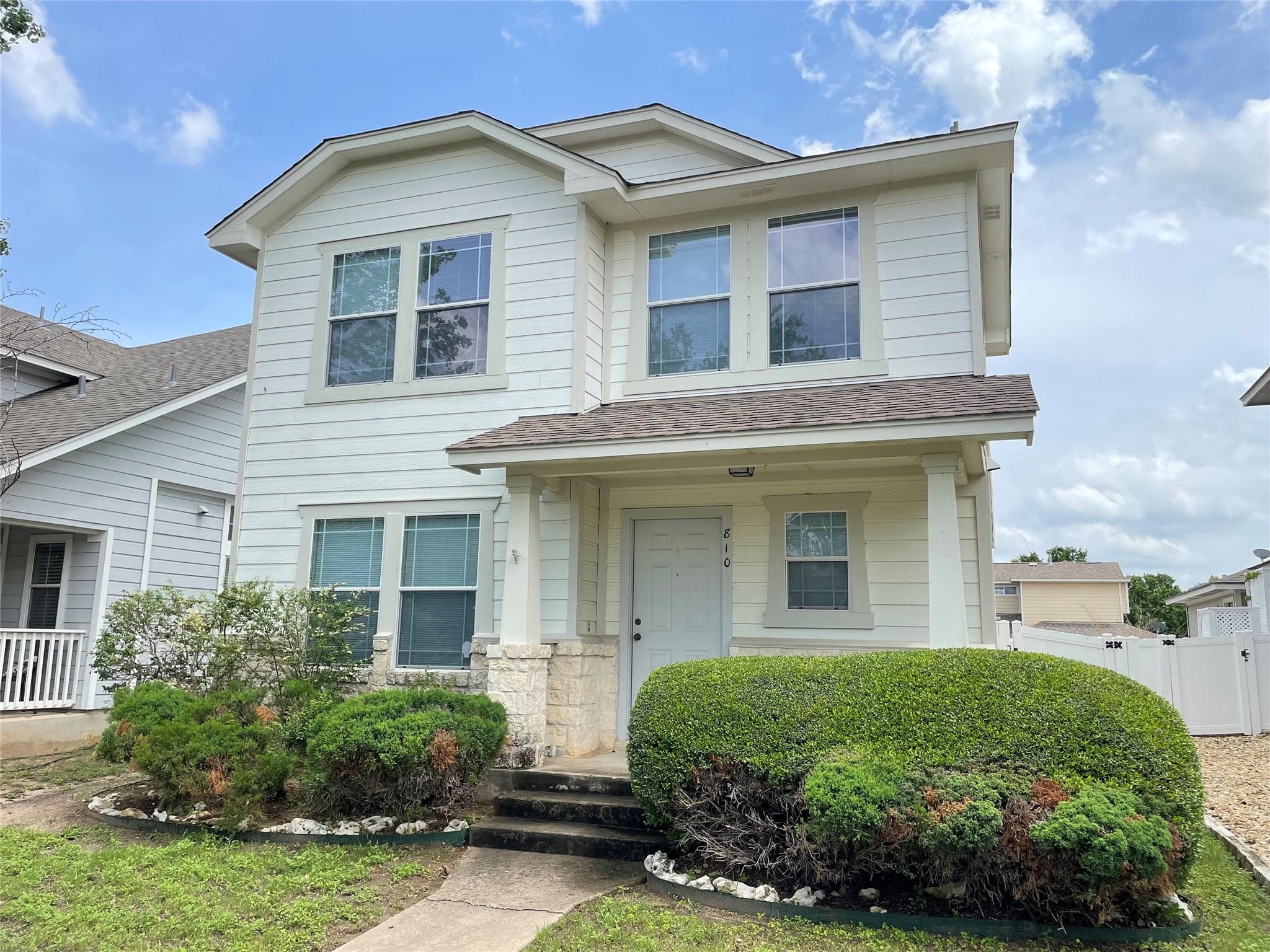 810 Palo Duro Dr