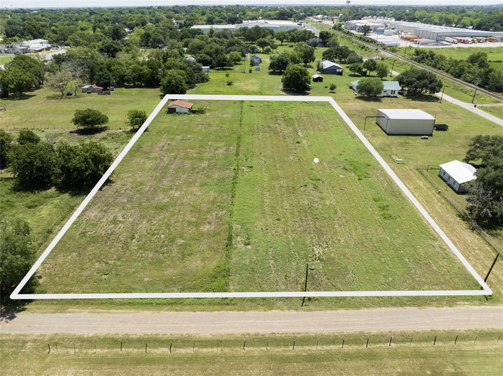 215  Old Highway 90 Loop
