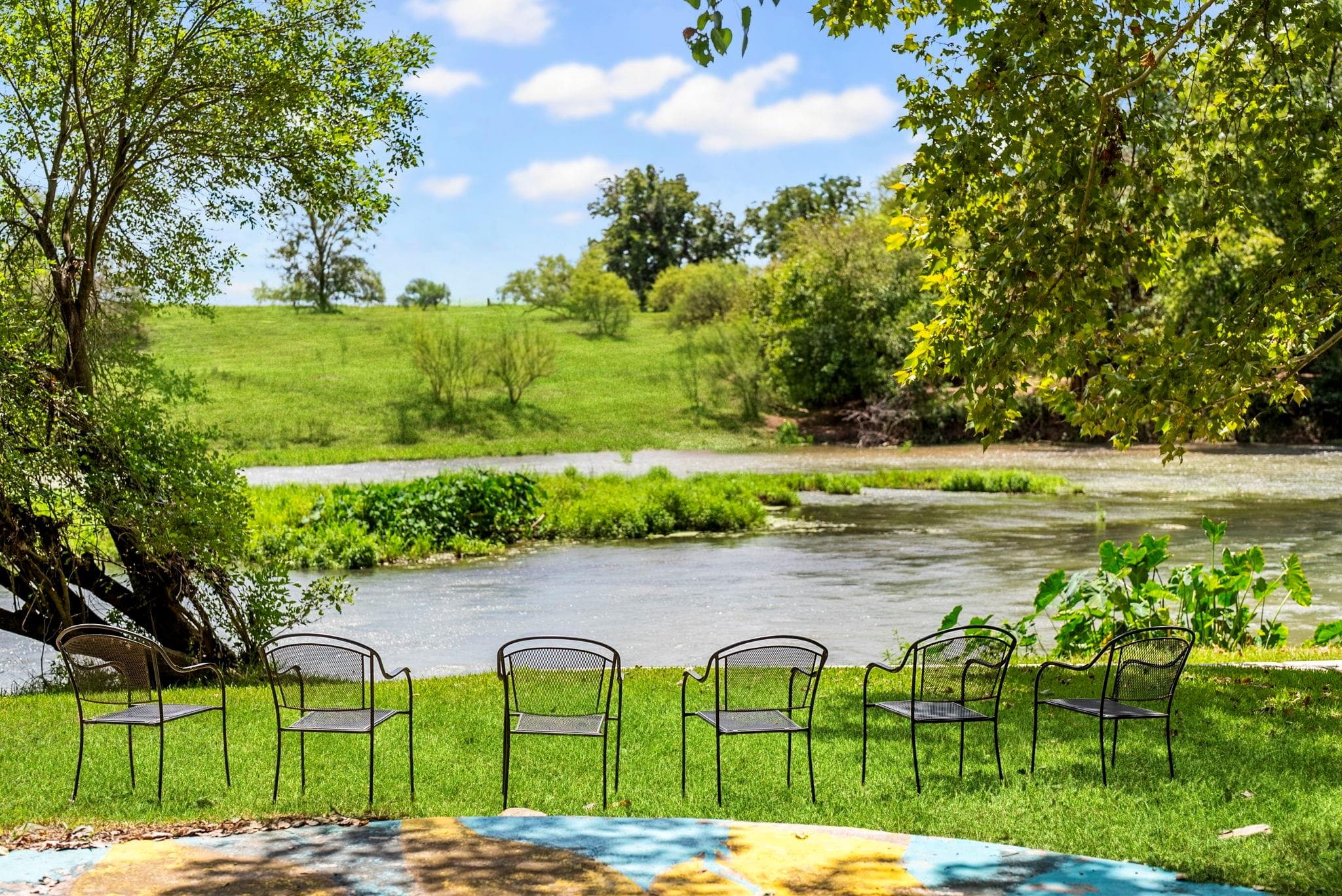 123  El Camino River Rd  