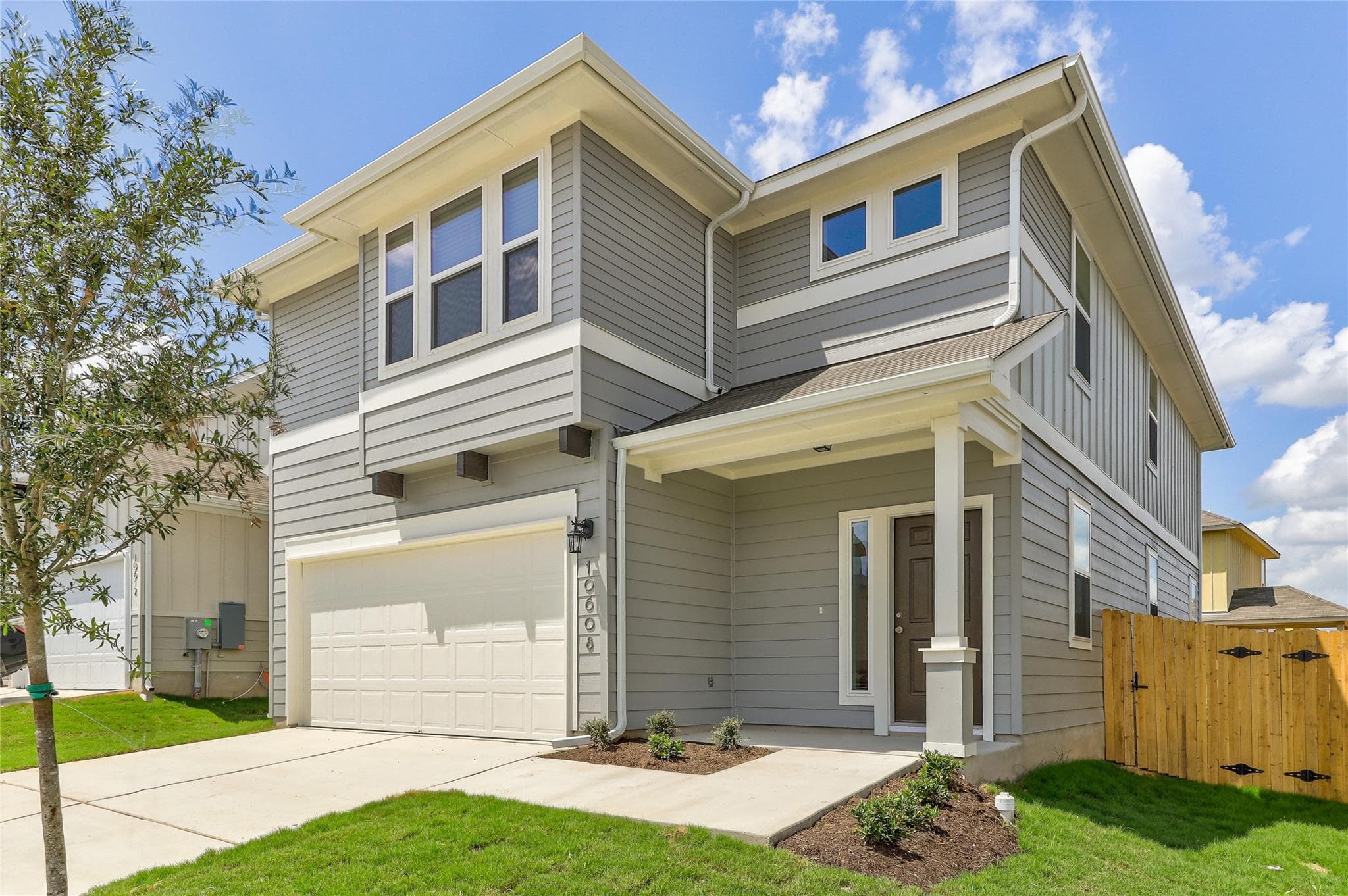 10702 Sentinel Dr