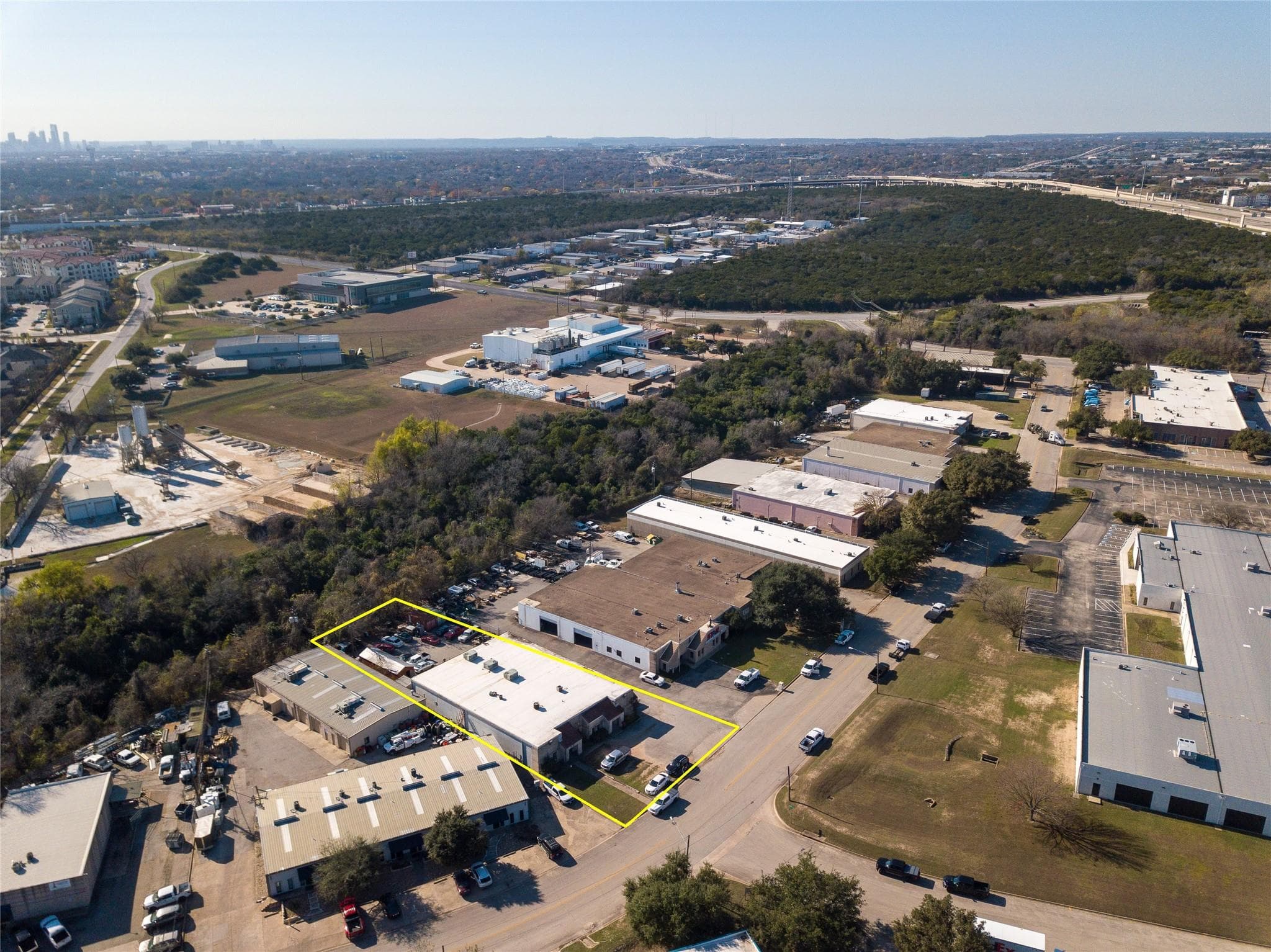 4909 Commercial Park Dr #A