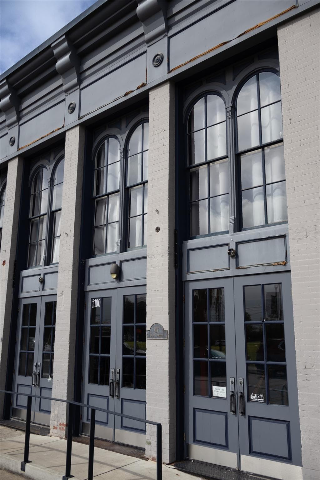 117  East St  #200
