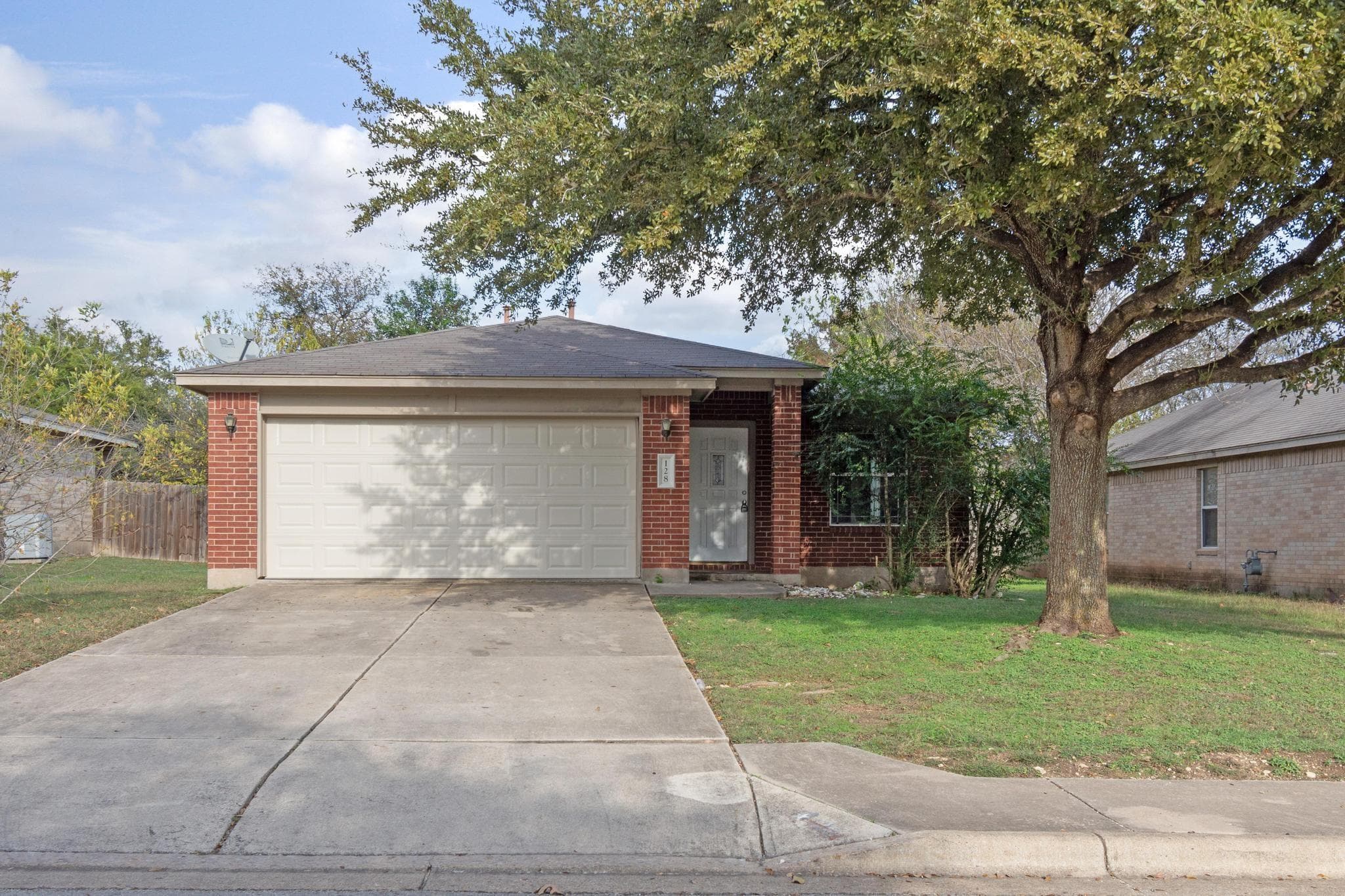 128 Star Of Texas Dr