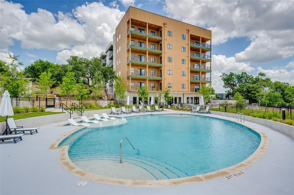 4802 S Congress Ave  #311
