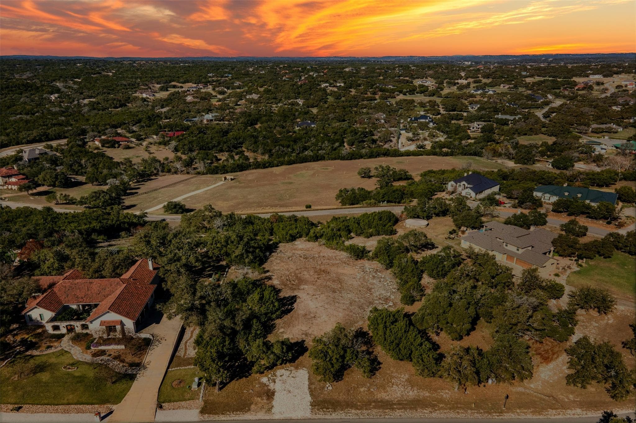 736  Covered Bridge Dr