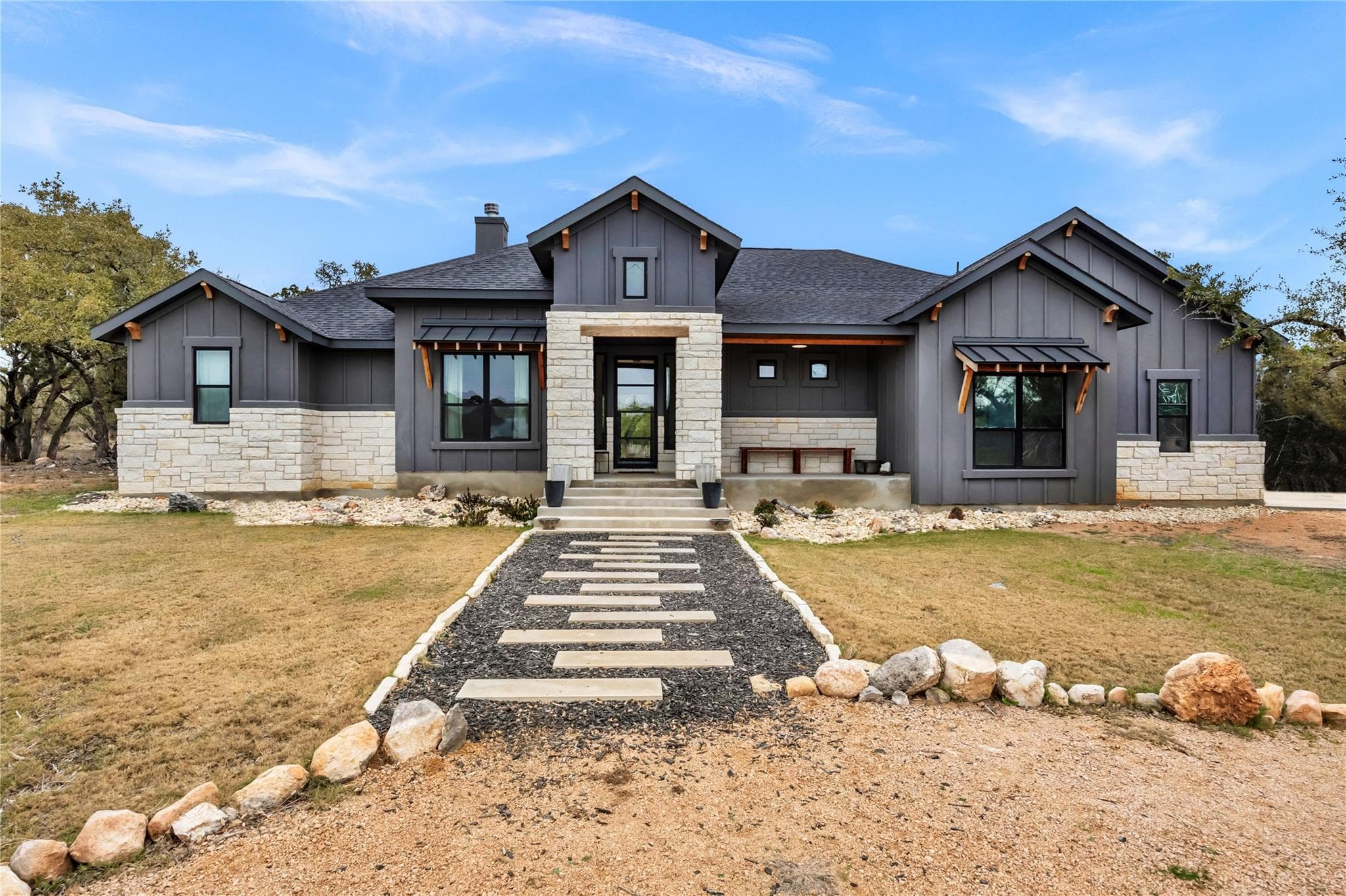 123  Wandering Oak Cir