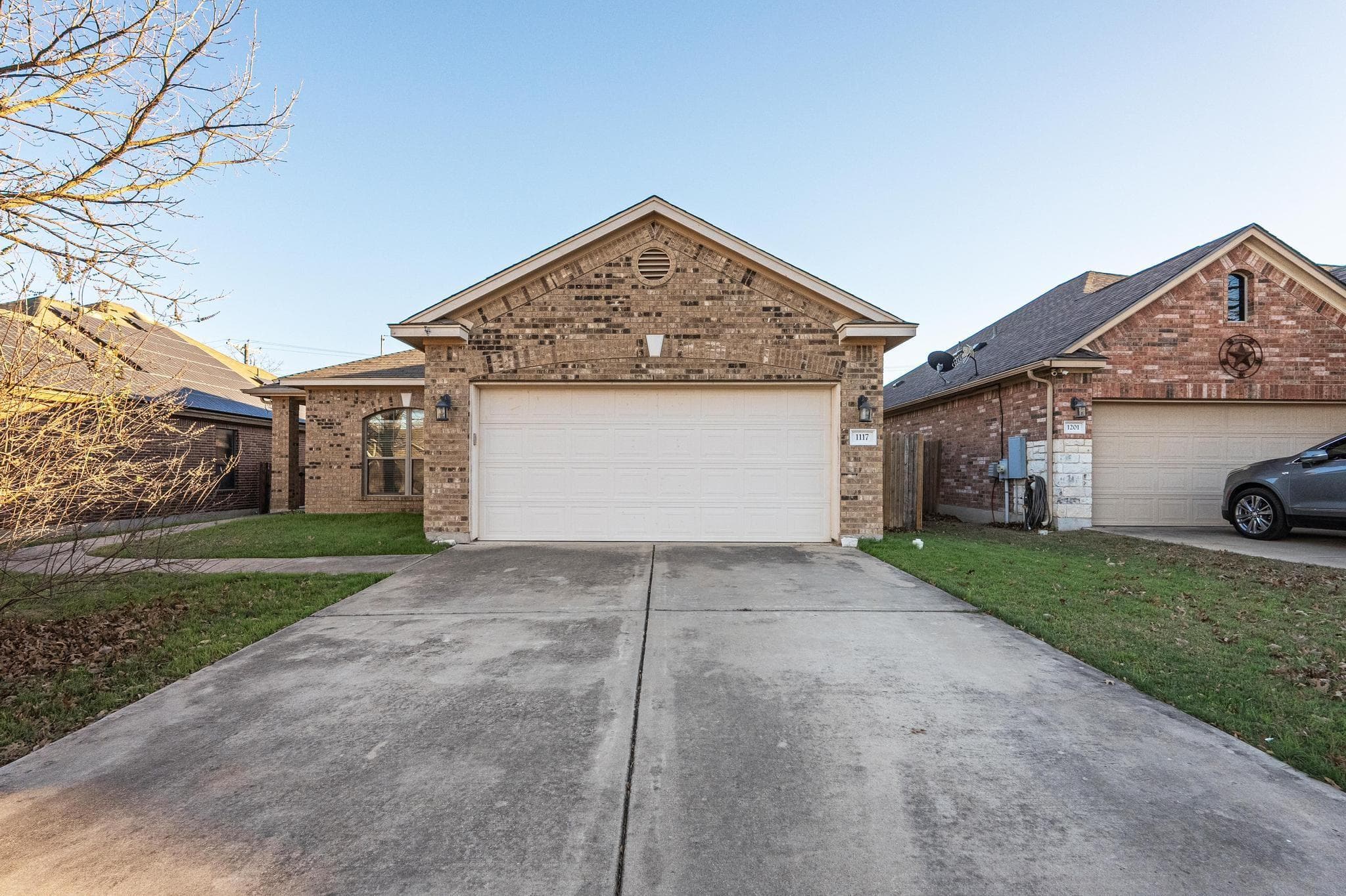 1117 grande mesa Dr