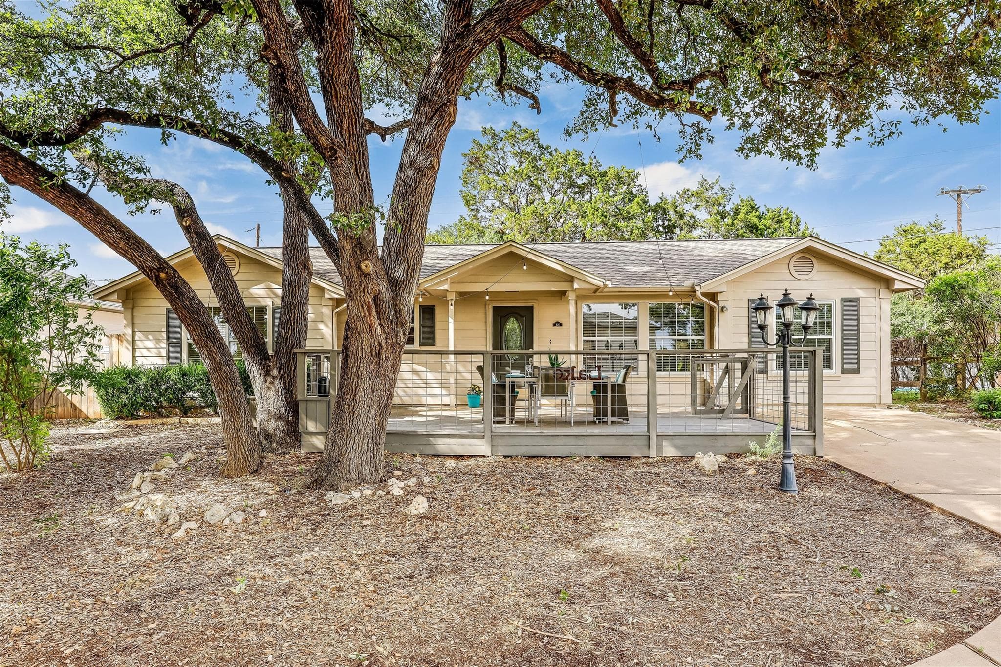 426  Summit Ridge Dr N