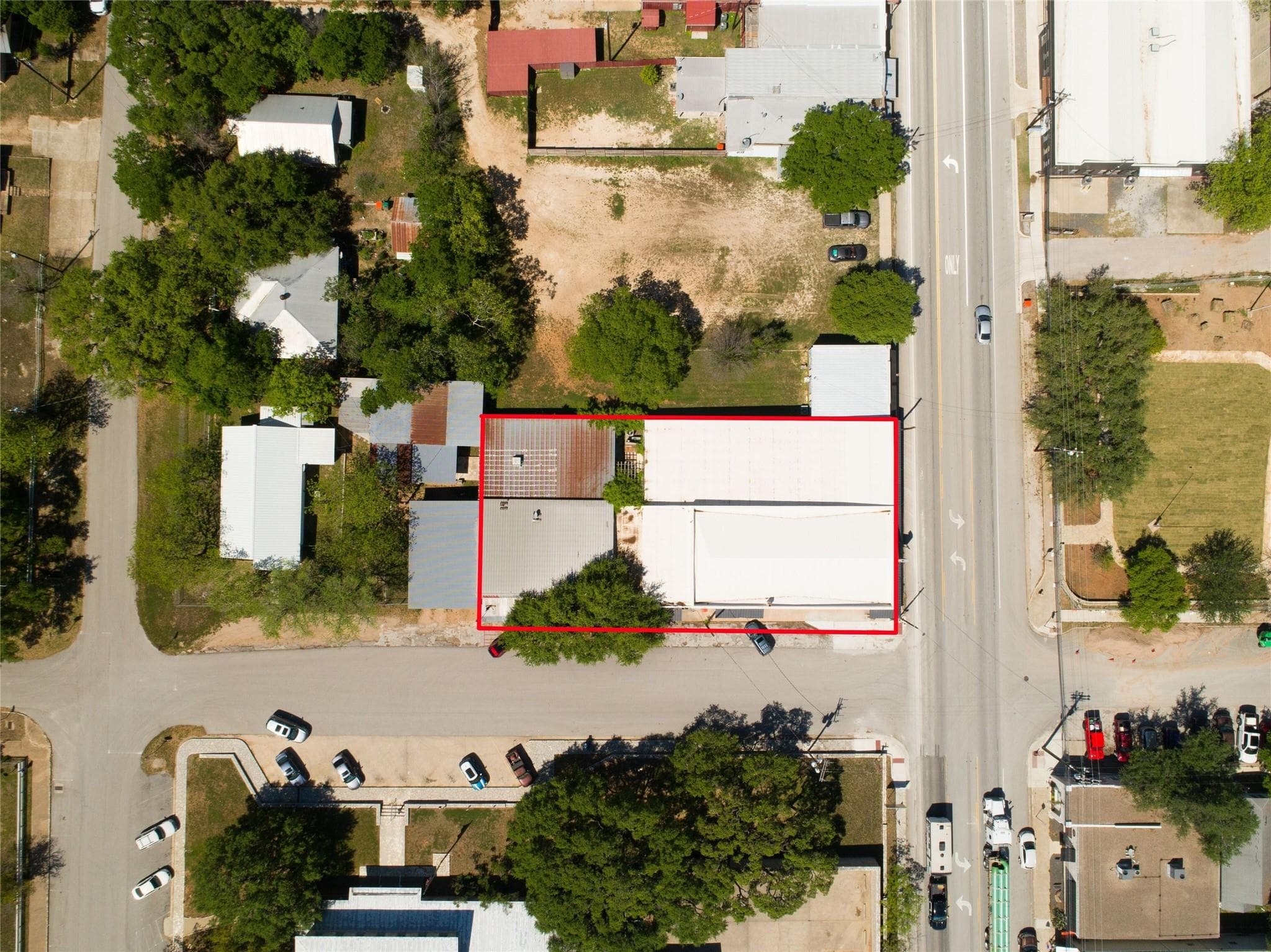 112 E Main St