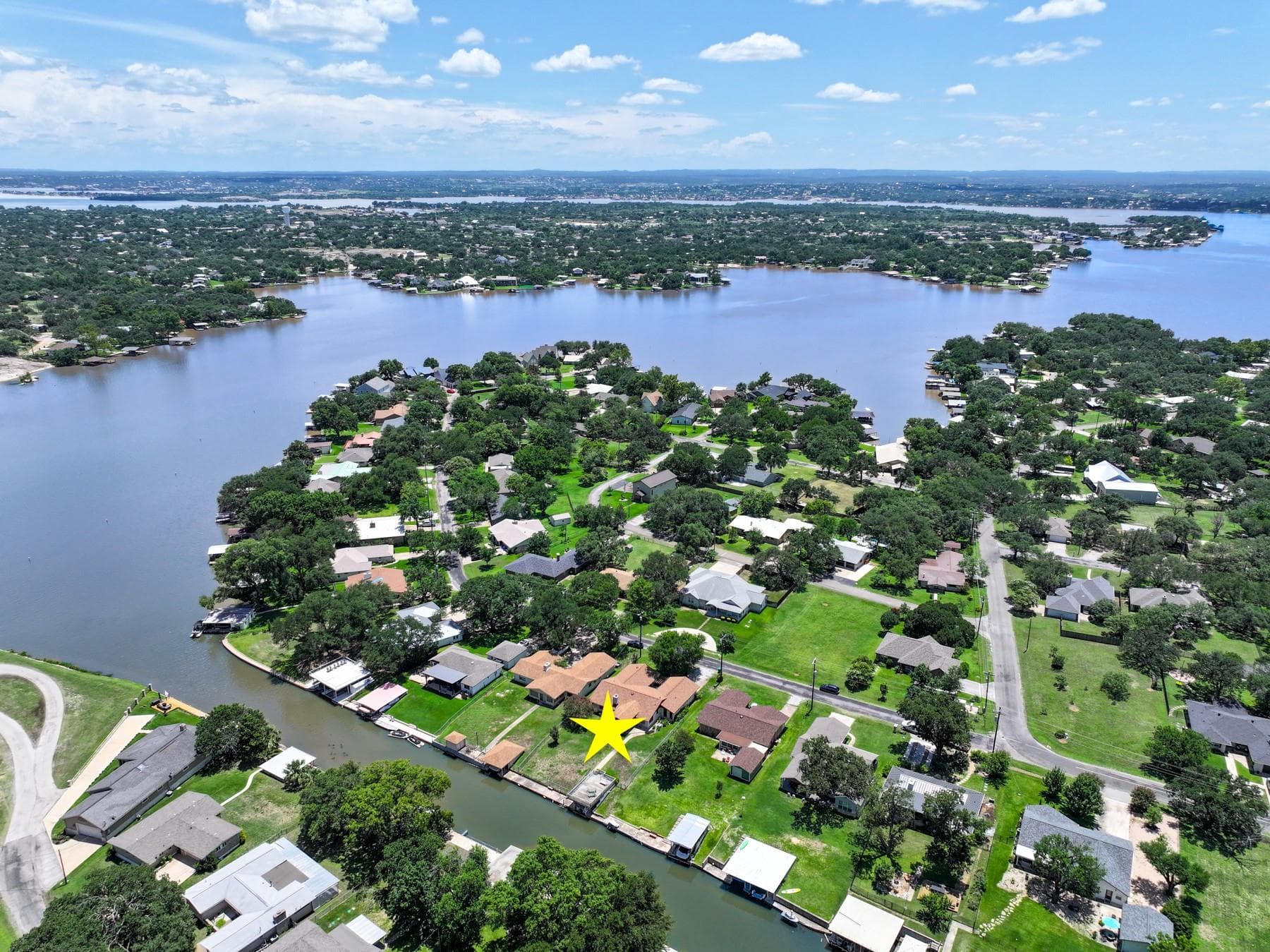 106  Flamingo Cir