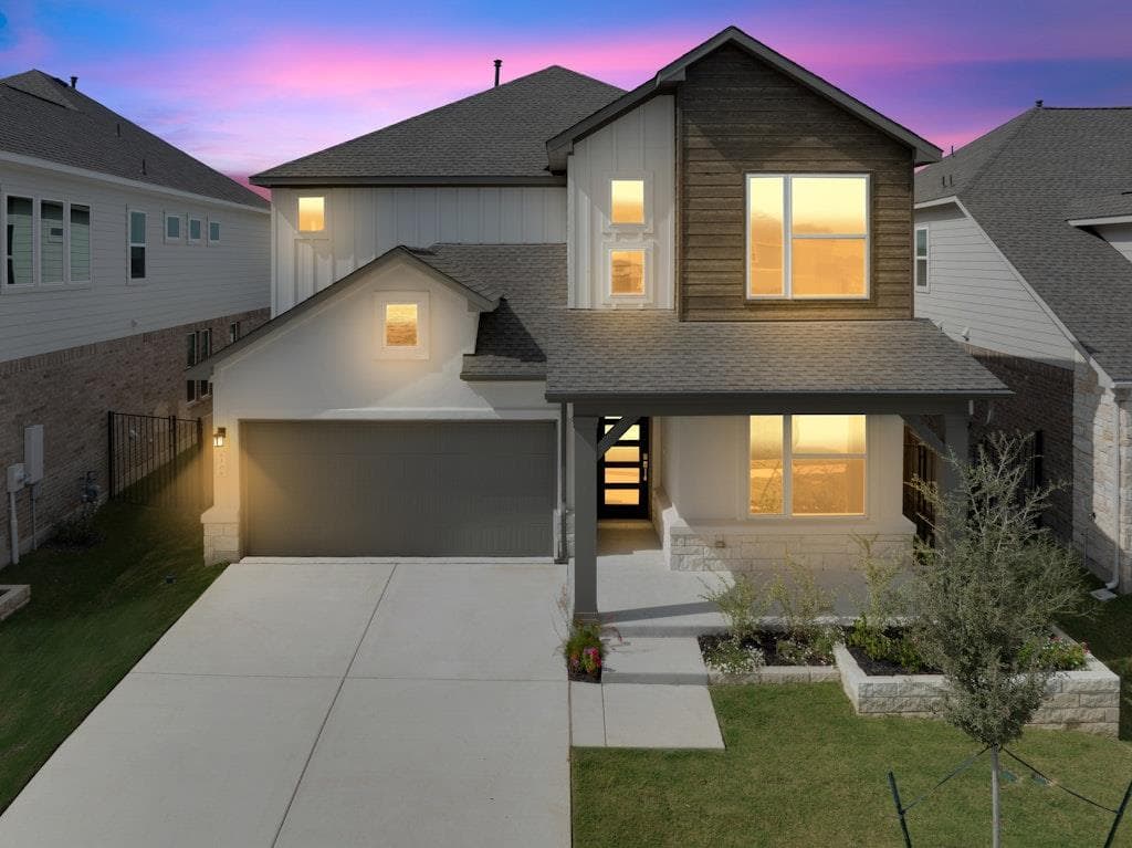 308  Amista Dr