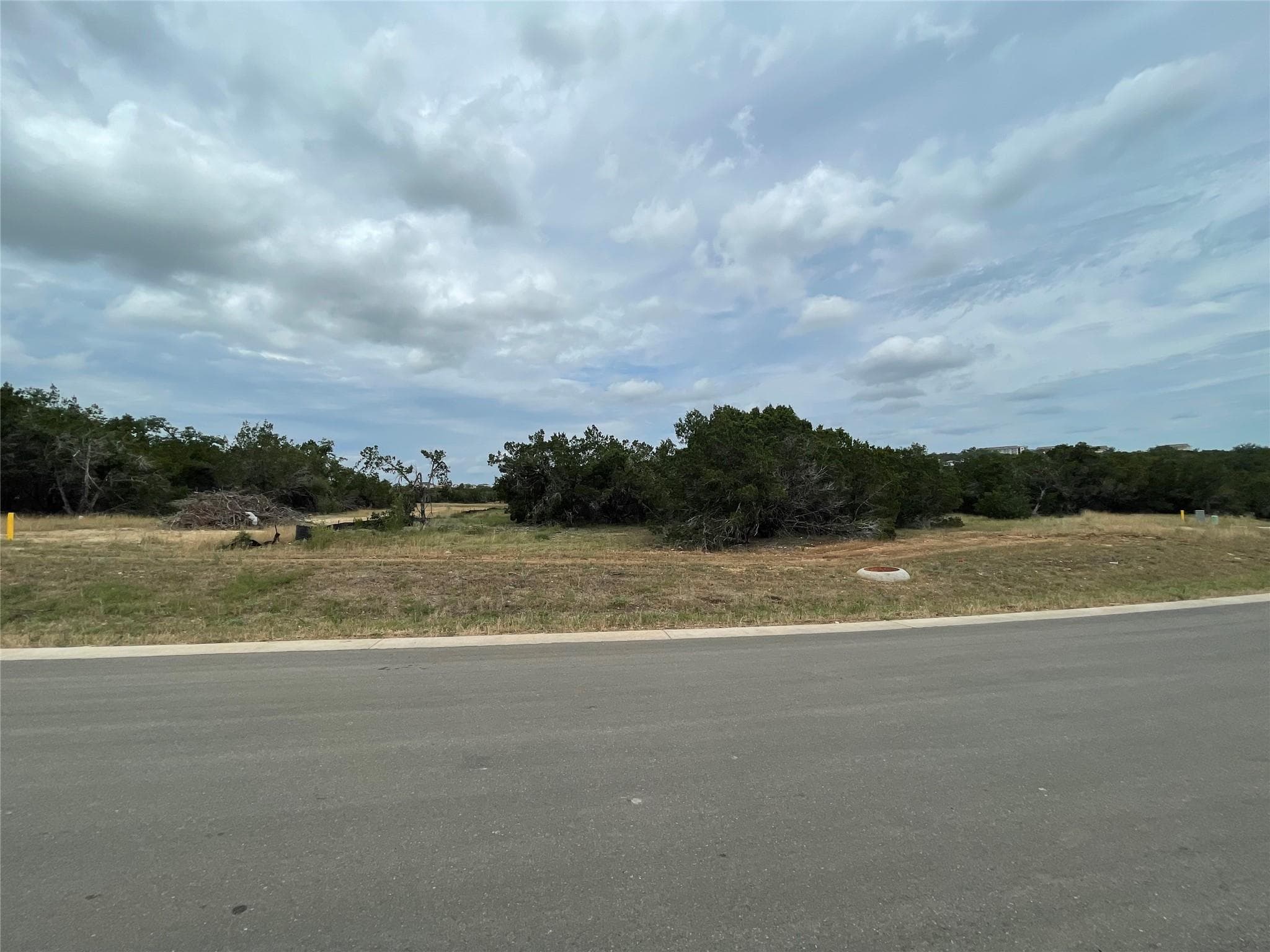6508  Madrone Tree Ln