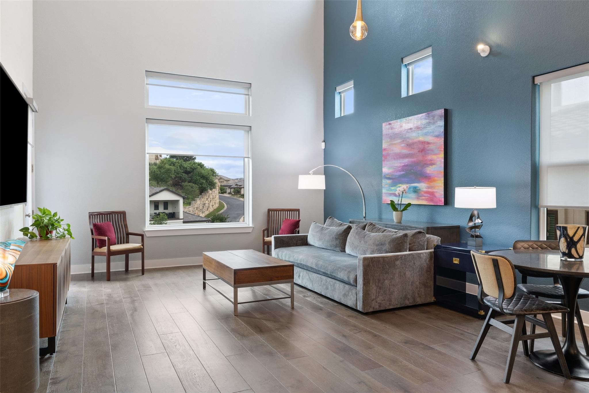 206  Tumbling Stream Cv