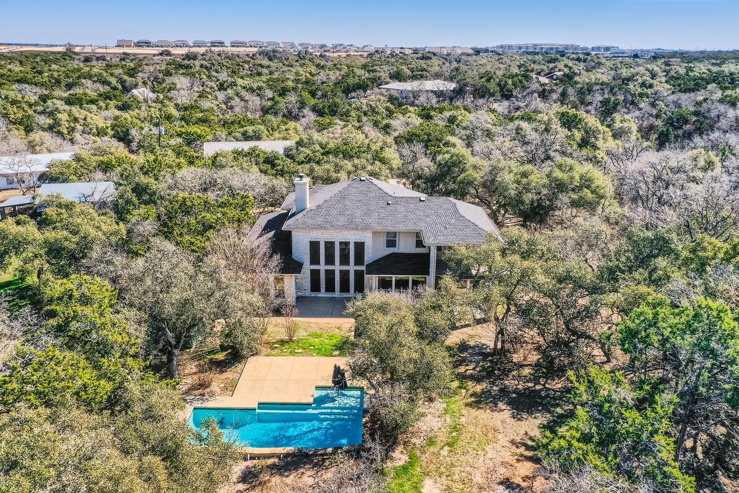210  Amandas Way