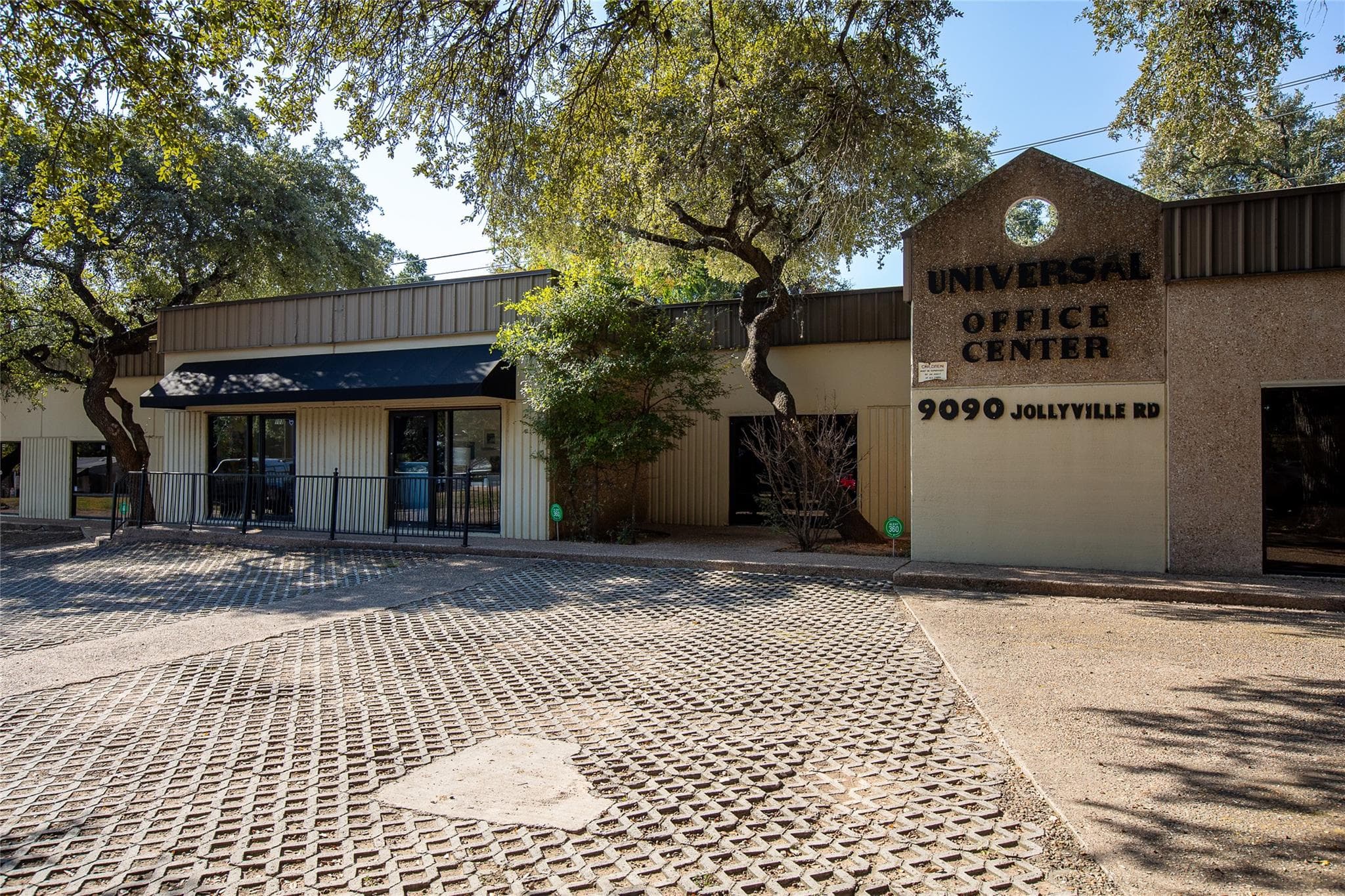 9090  Jollyville Rd  #102