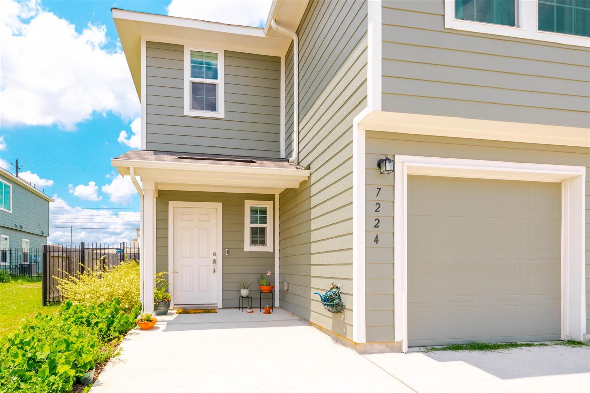 7224  Dancing Wind Ln