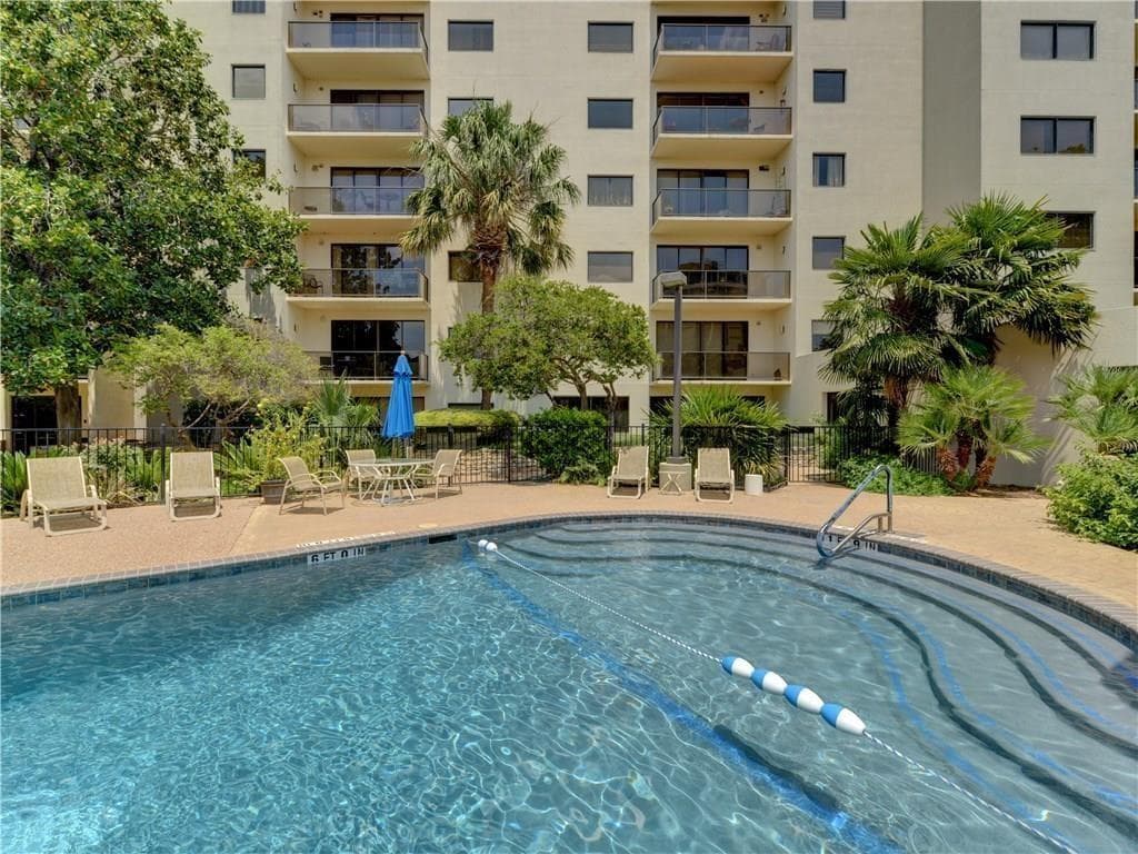 40 N Interstate 35 None  #4C2