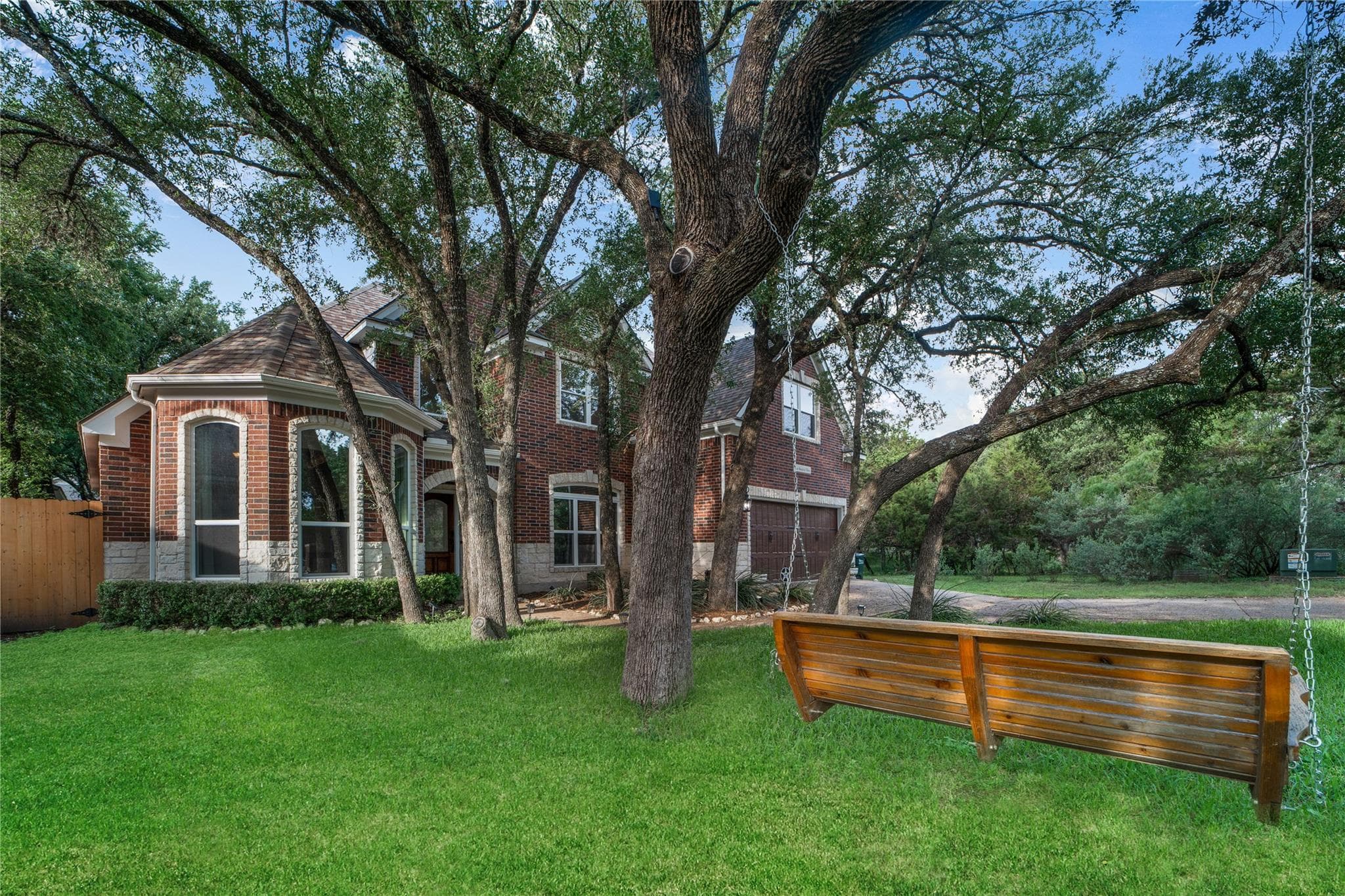 103  Sierra Ridge Dr