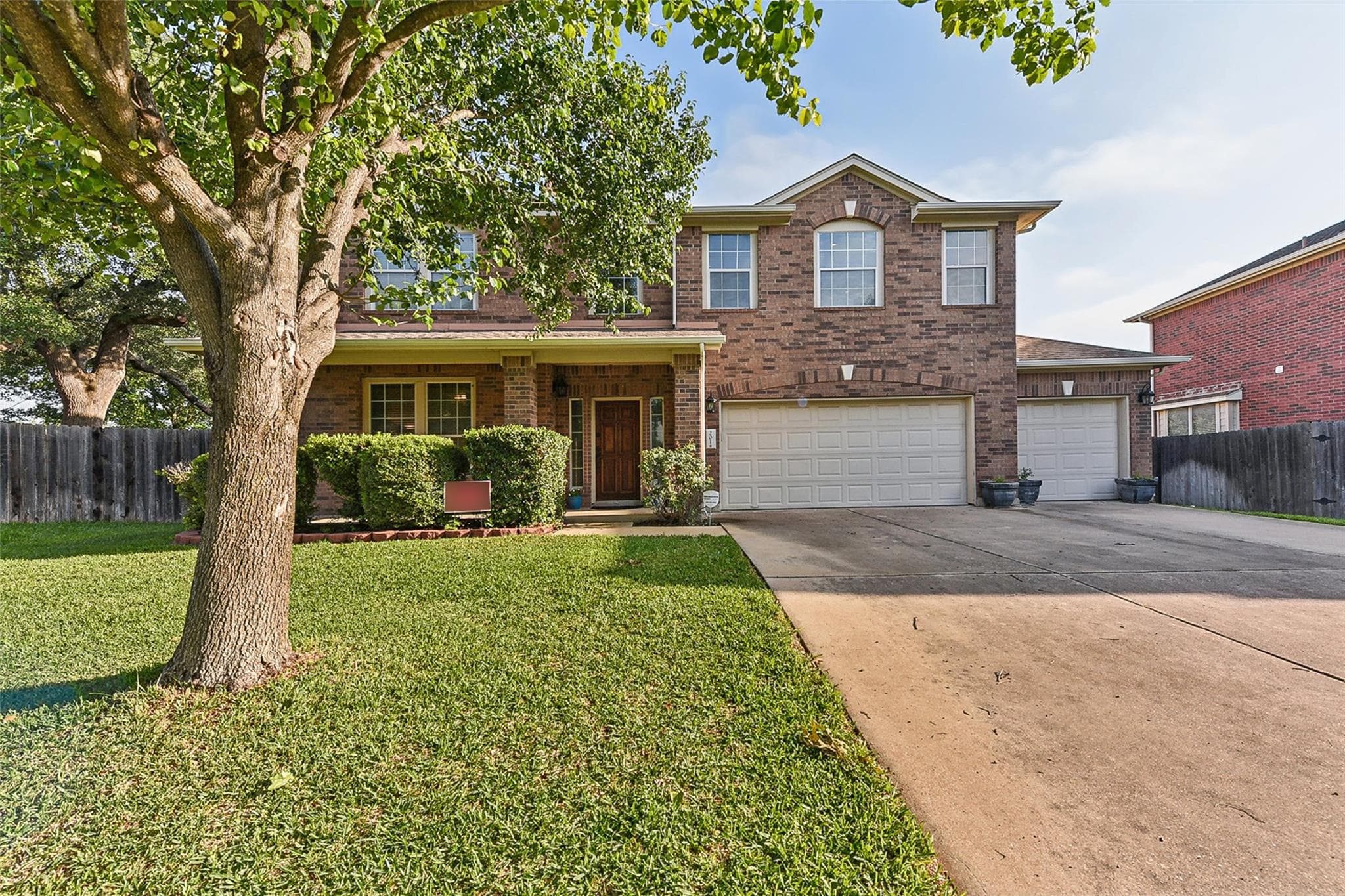 201  Tulip Trail Bnd