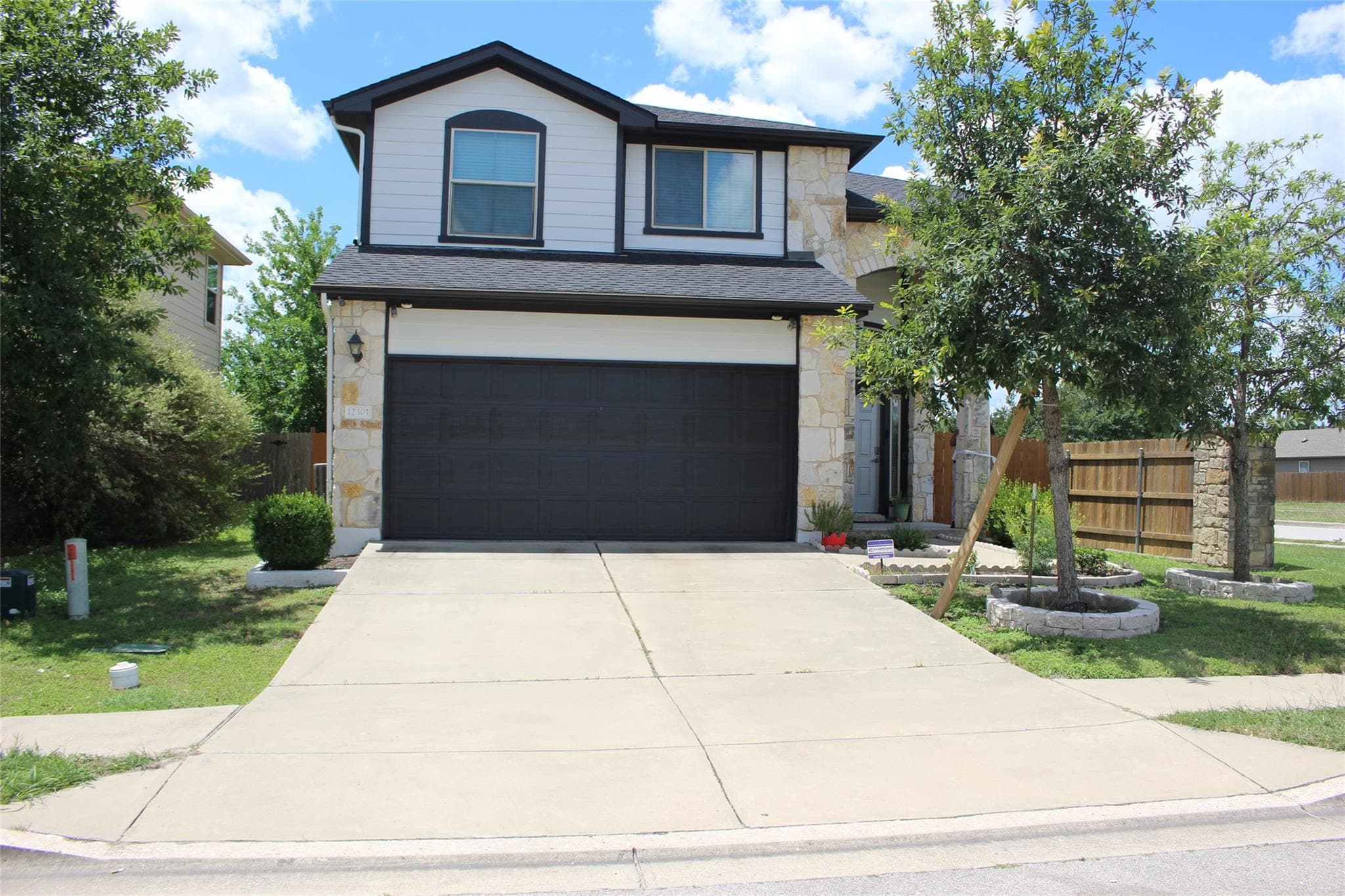 12301  Stoneridge Gap Ln