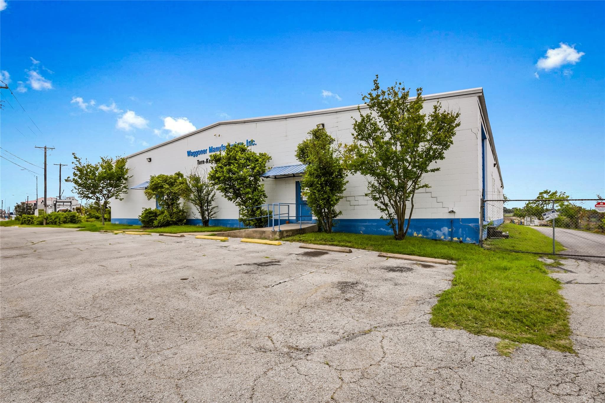 1880 N A W Grimes Blvd