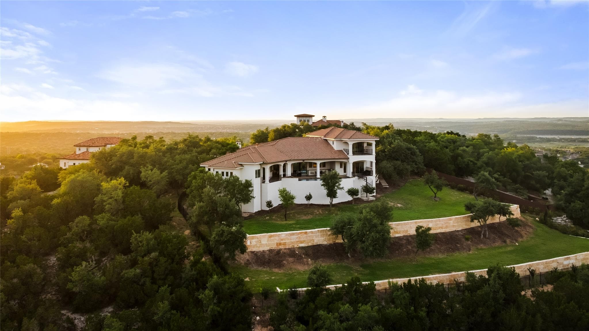 111  Piazza Vetta Dr