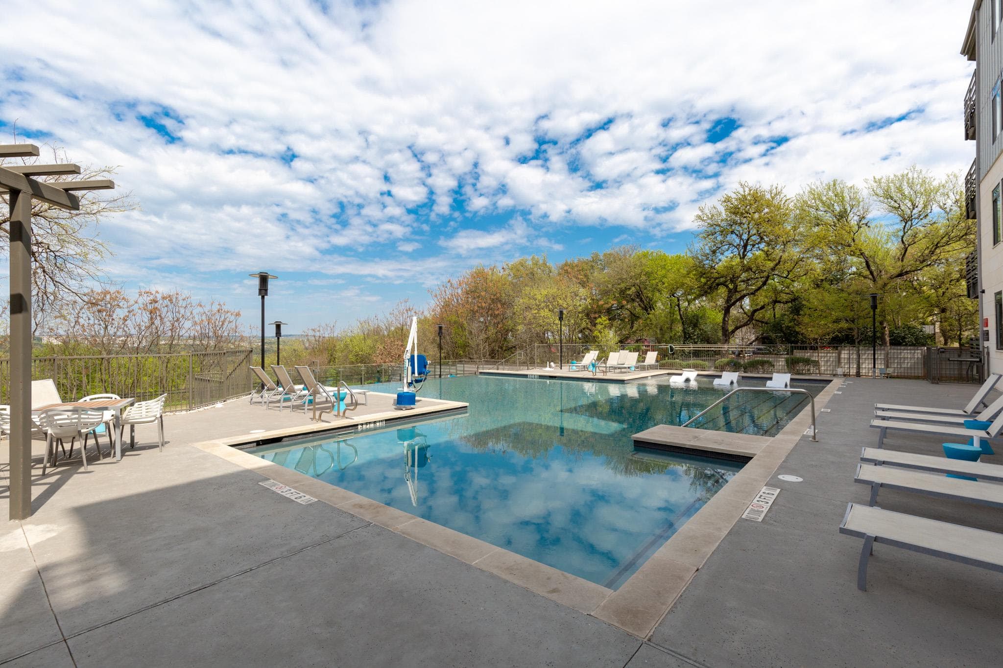 3600 S LAMAR Blvd  #214