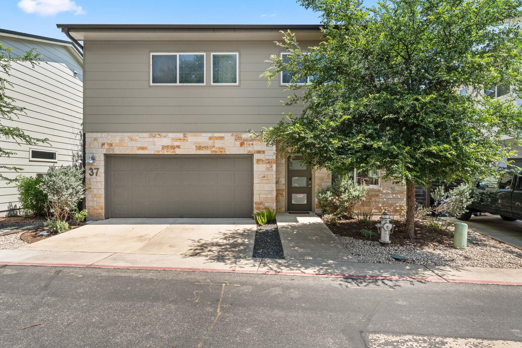 6800  Menchaca Rd  #37