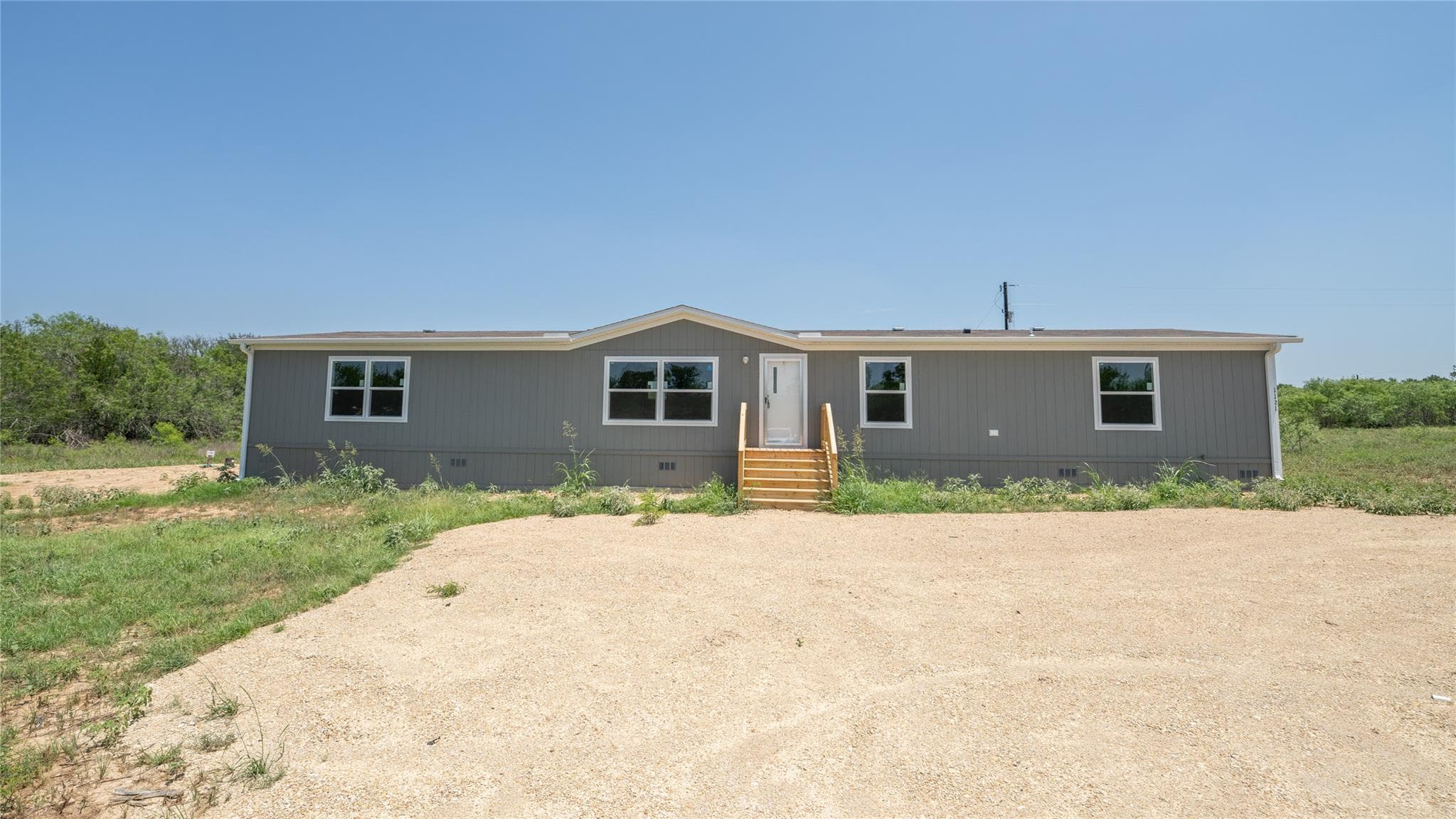 1121  Callihan Rd
