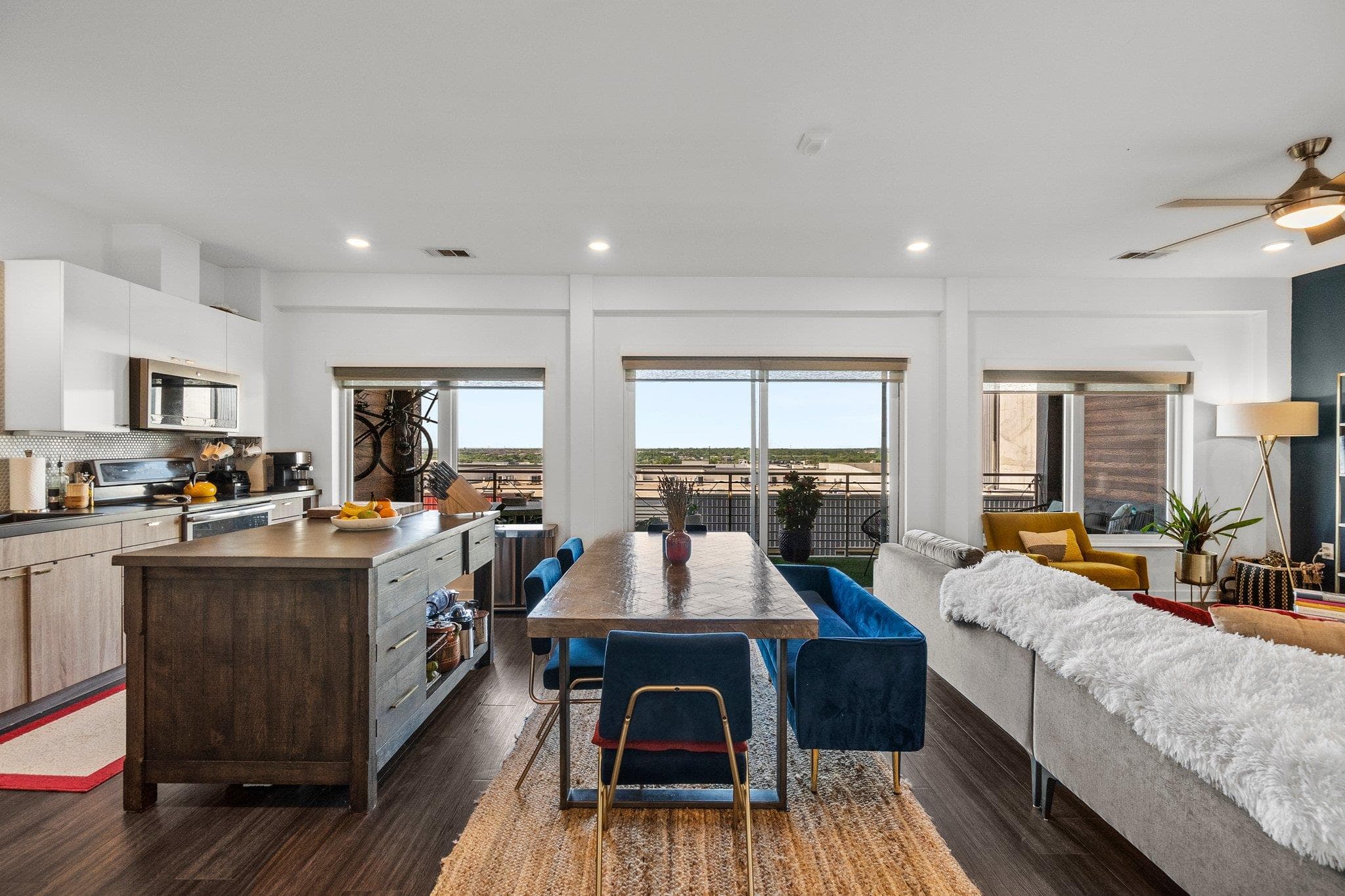 4361 S Congress Ave  #636