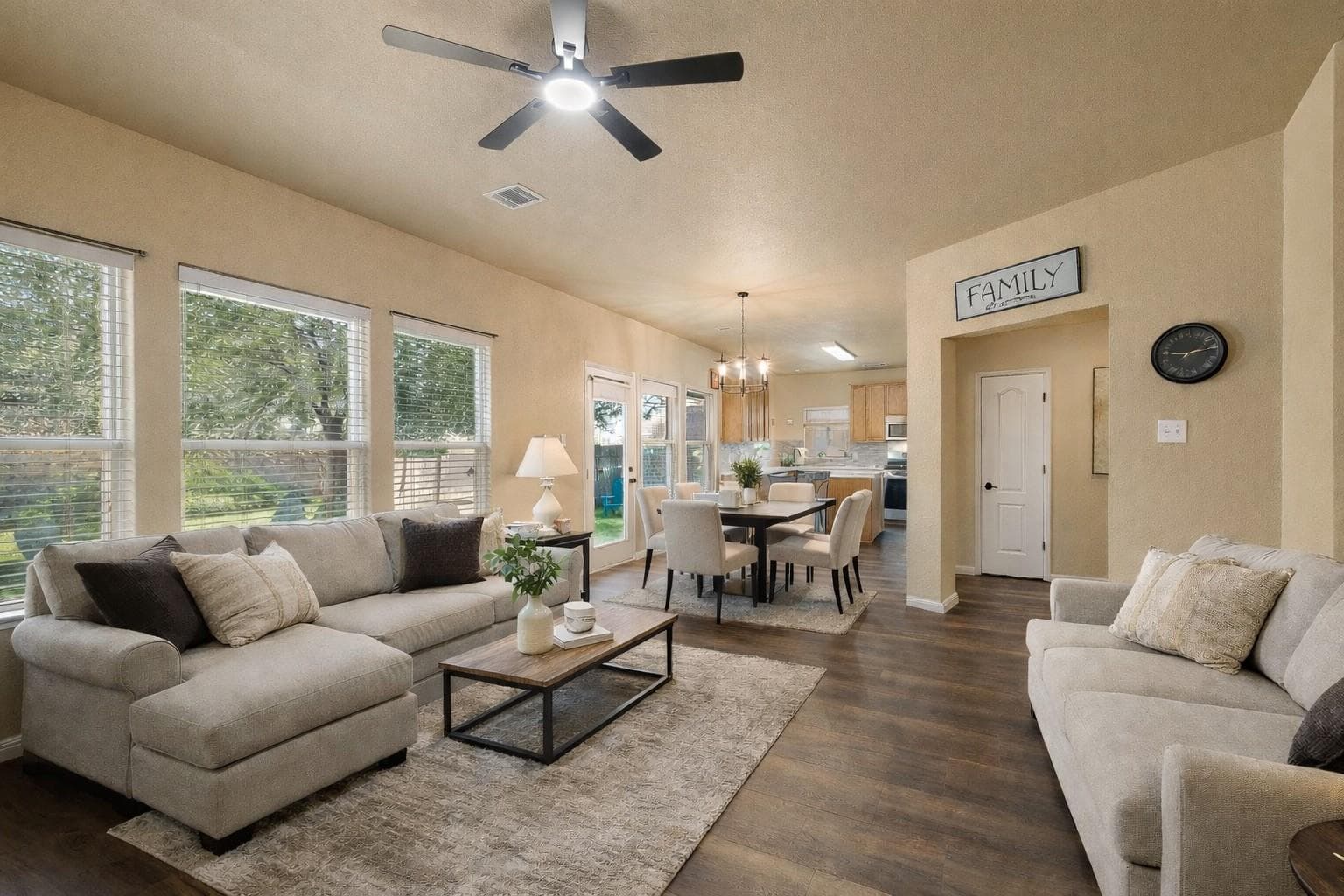 3416 Winding Shore Ln