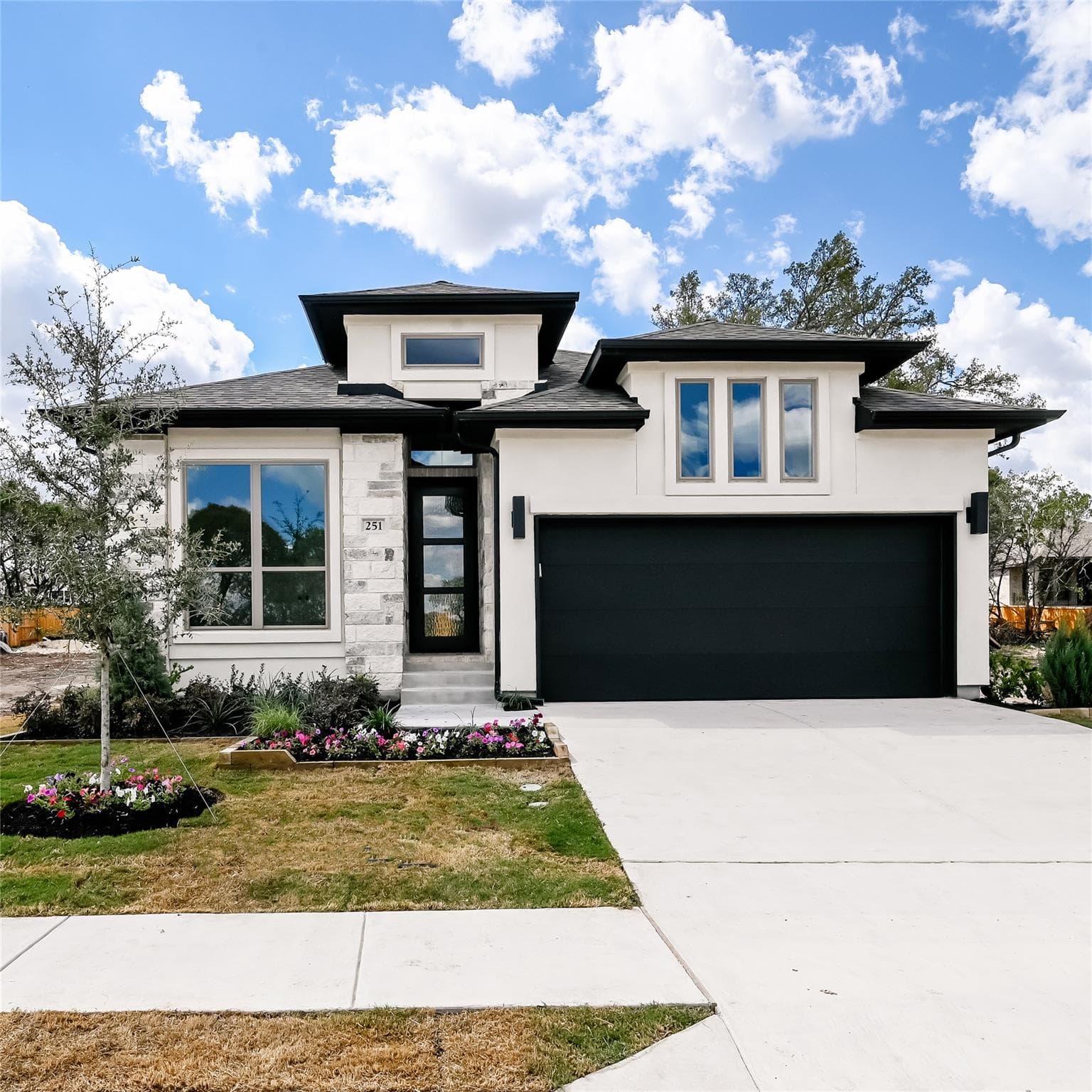 251  Basket Flower Loop