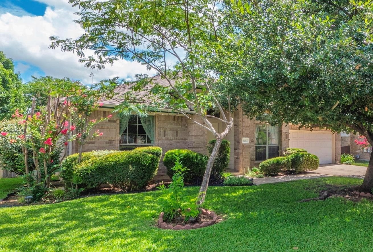 5013  Sendero Springs Dr