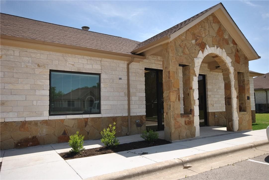 2911 S A.W. Grimes Blvd  #760