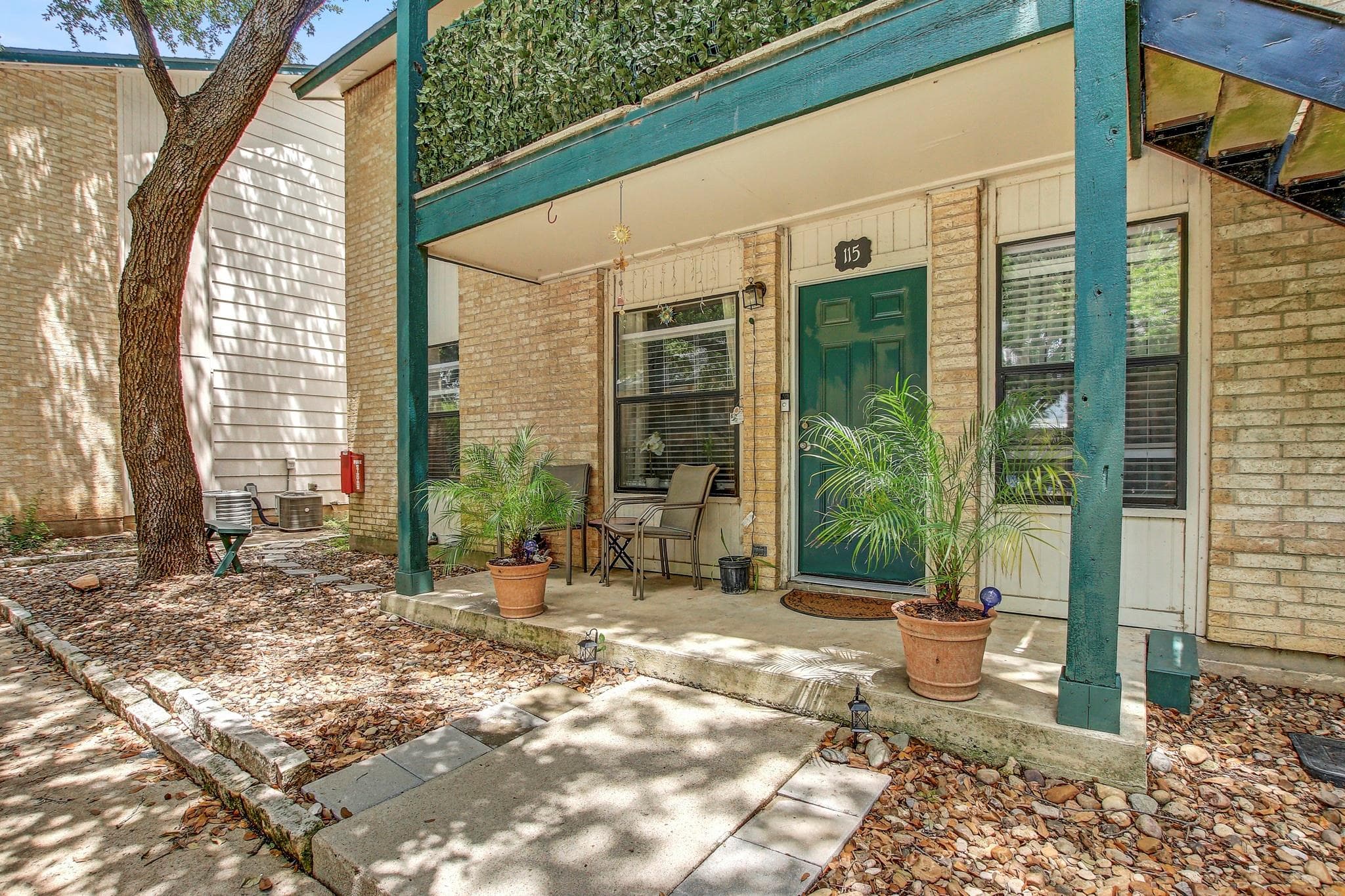 1624  Aquarena Springs Dr  #B115