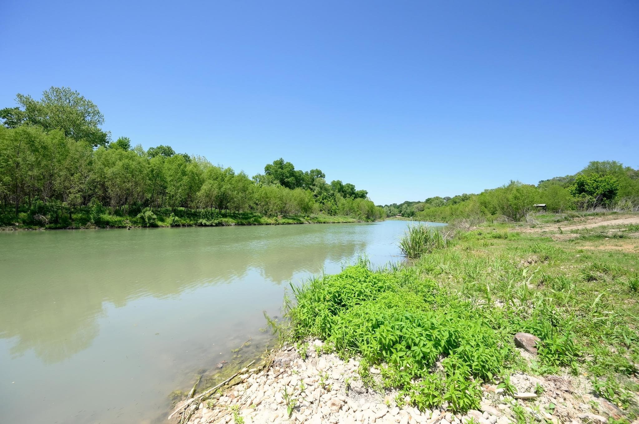 464  County Road 471 None