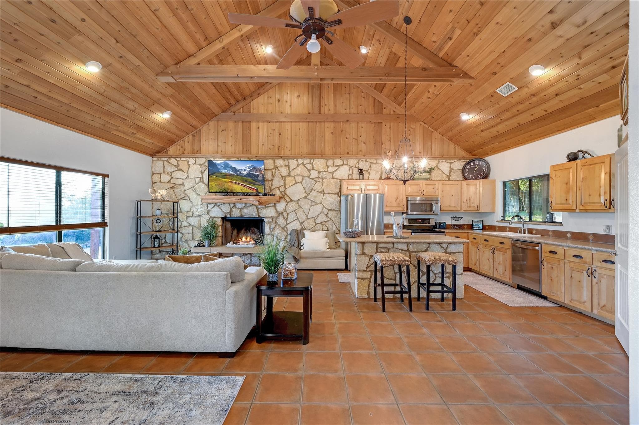 401  Madrone Canyon Dr