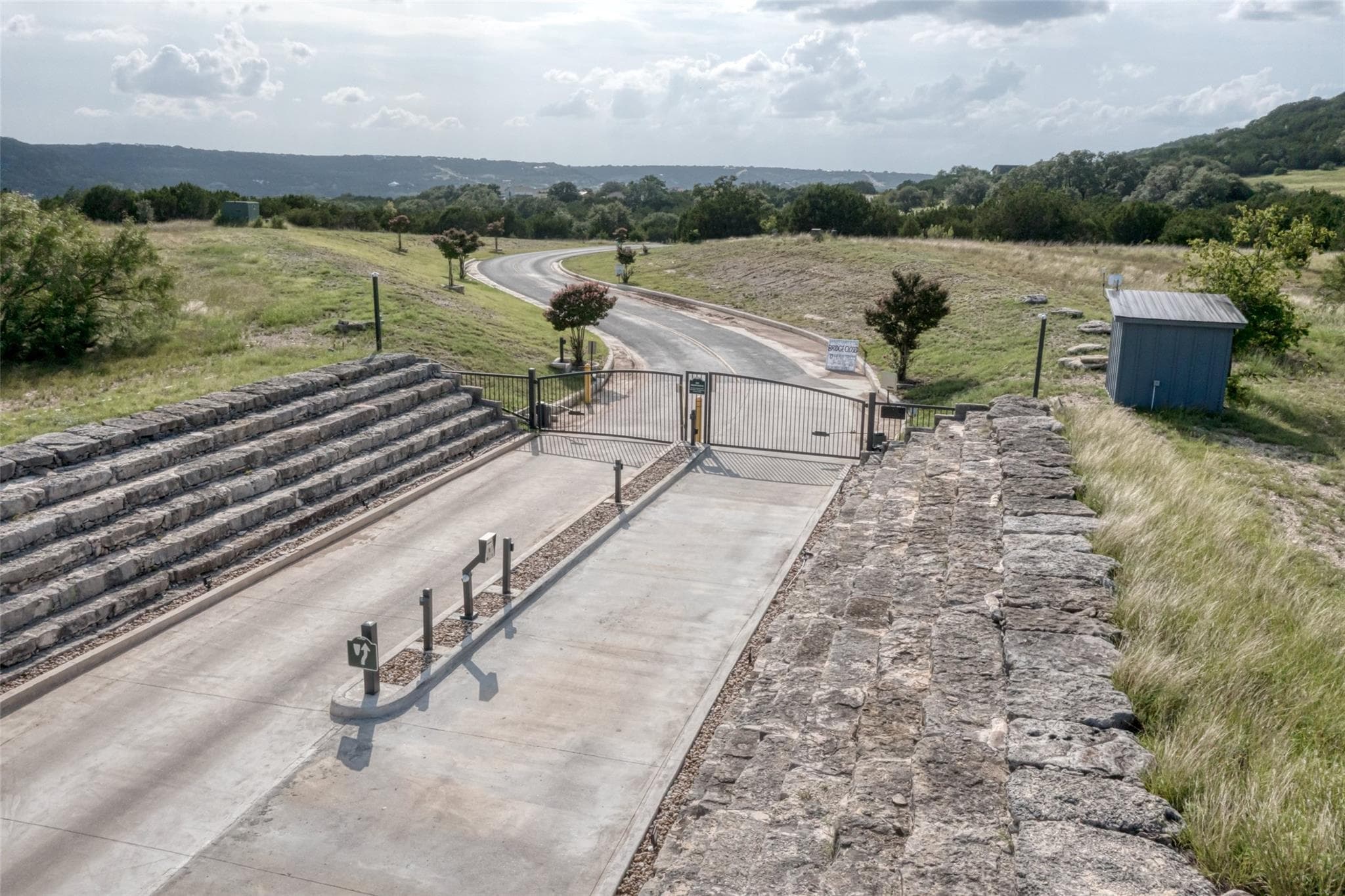 Lot 406  Wagon Wheel Trl