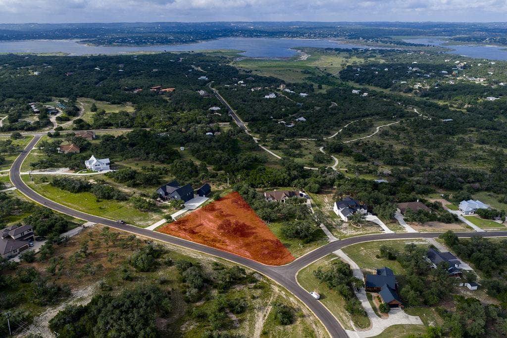 1559  Lake Ridge Blvd  