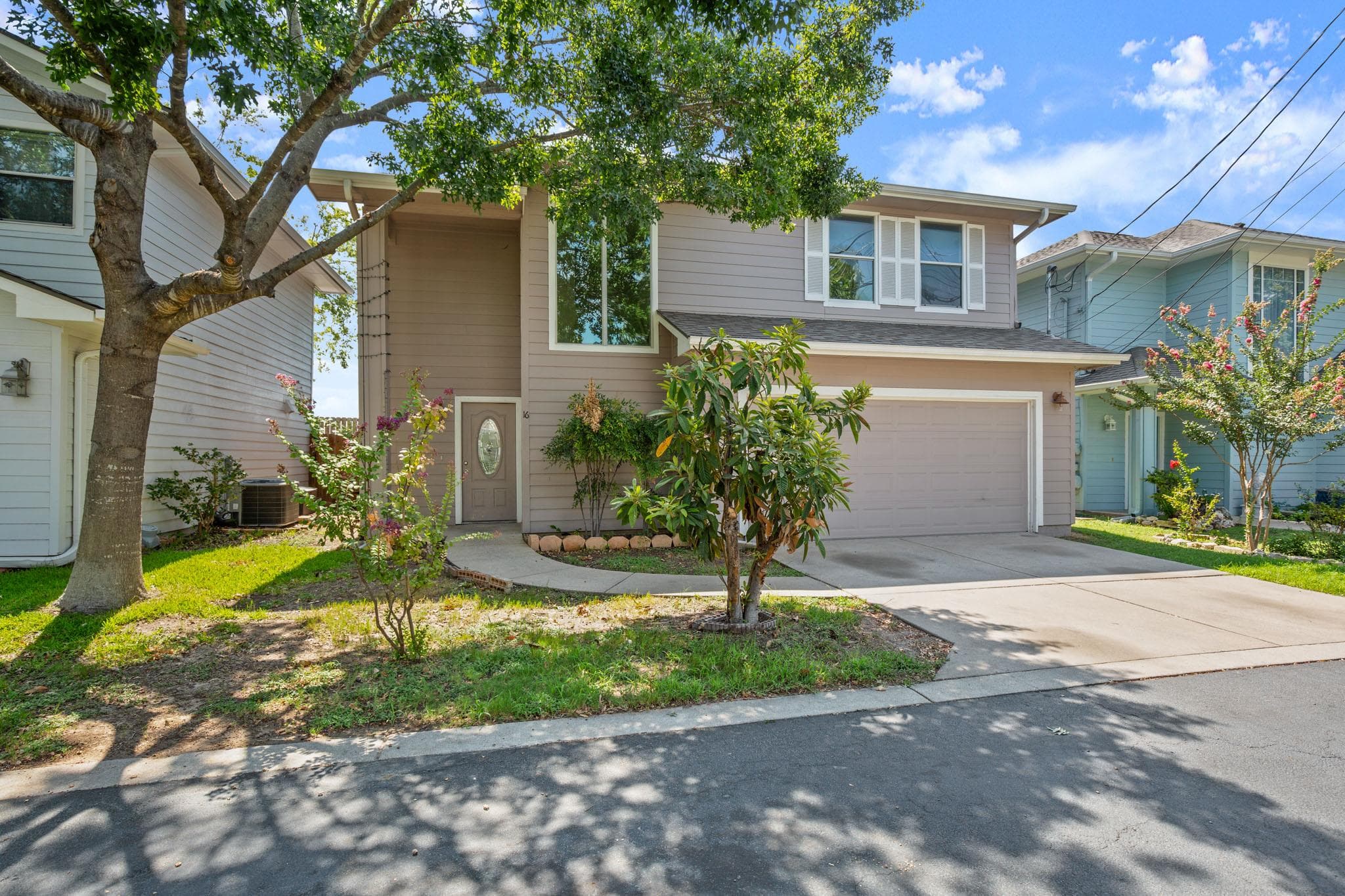 7312 E Ben White Blvd  #16