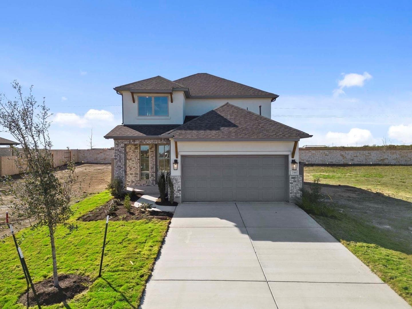 244  Bloomington Loop