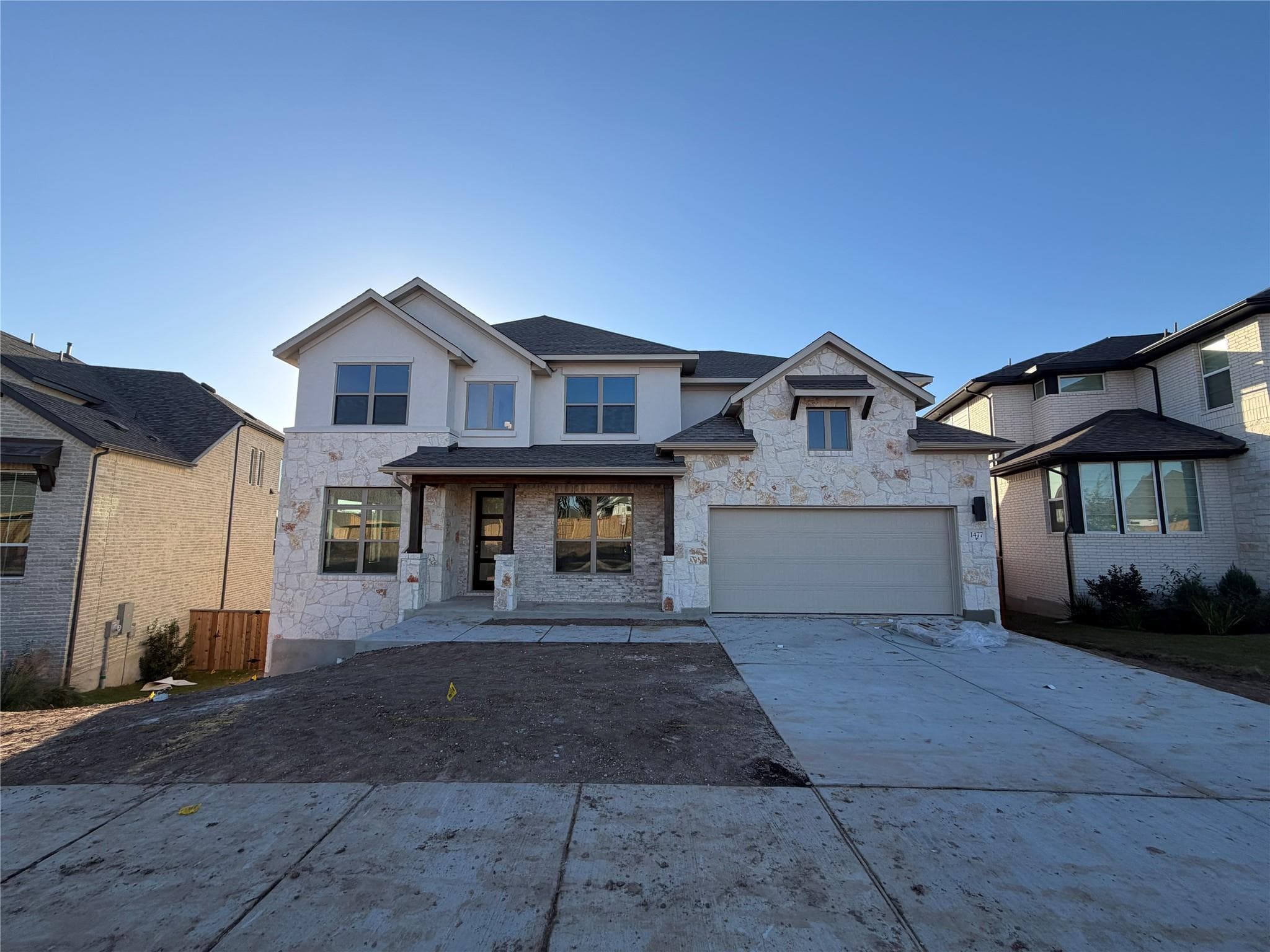 1477  Amanda Paige Dr