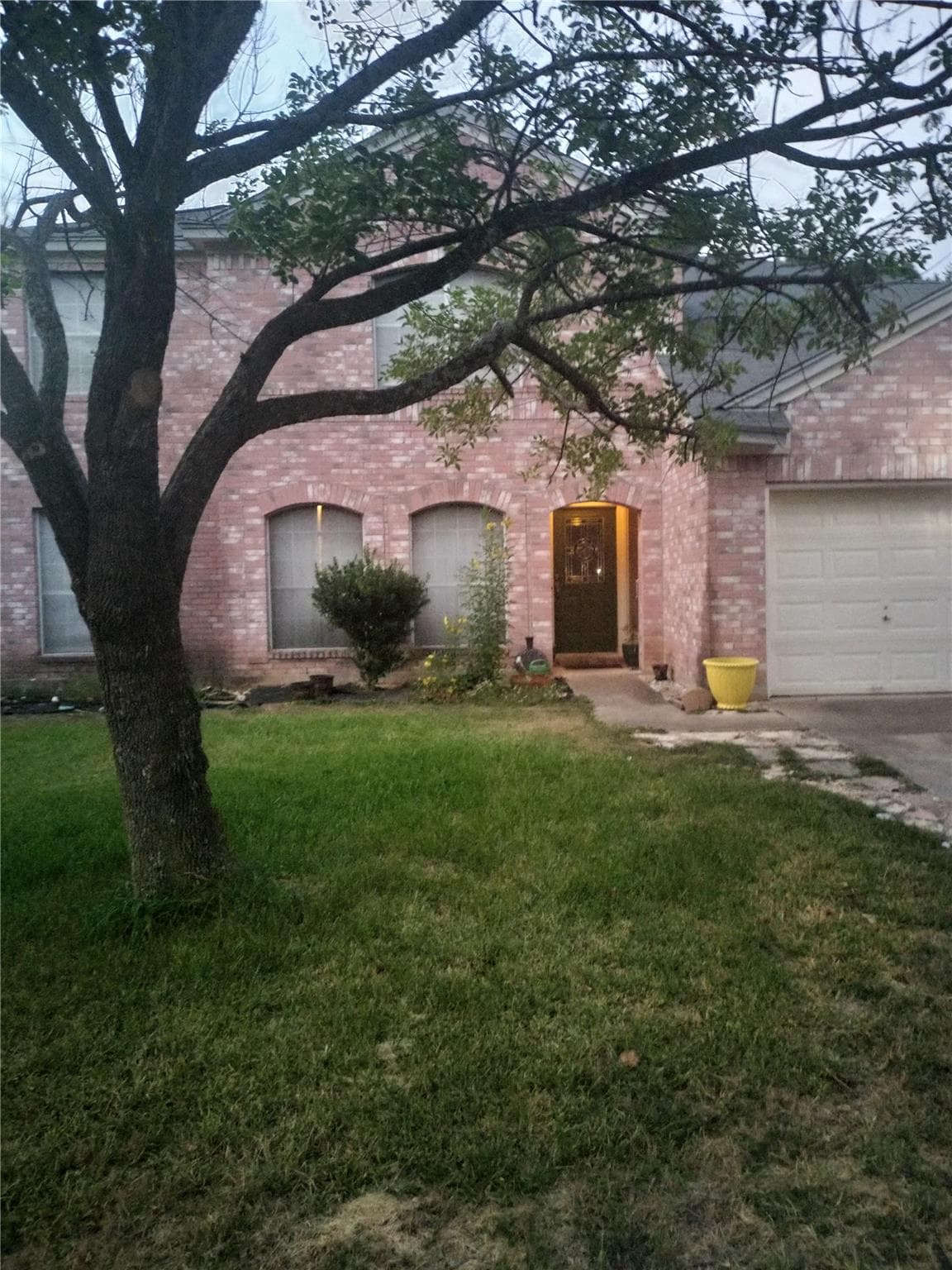 1110  Mountain View Dr