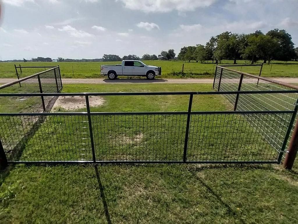 4622  County Road 429 None