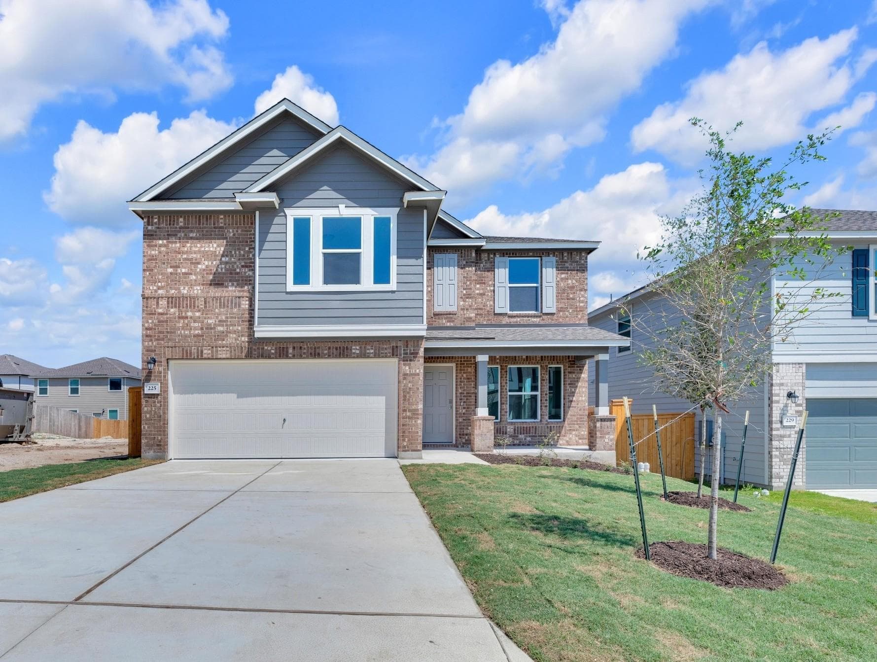 225  Robert Hightower Dr